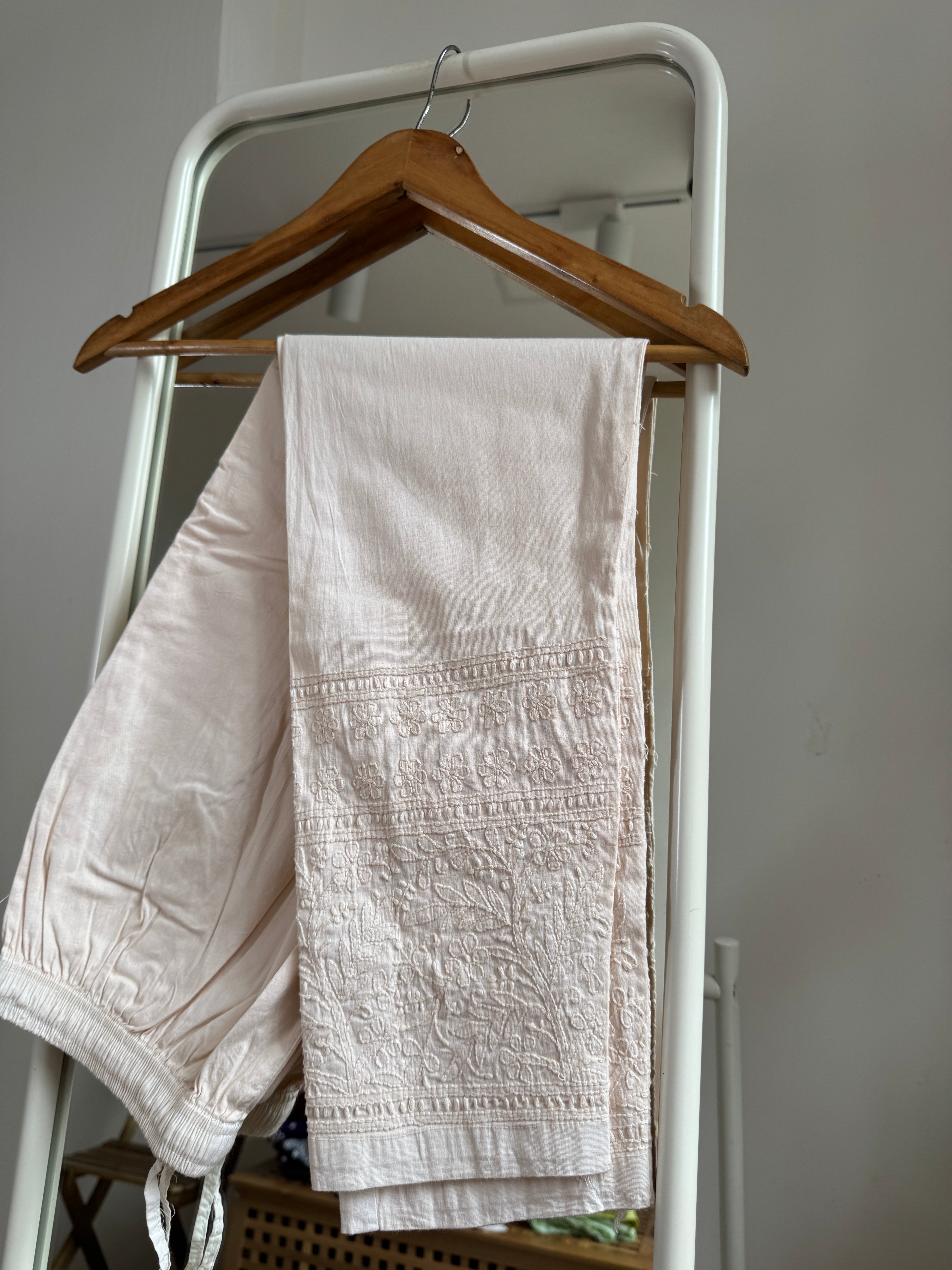 Chikankari Pants  - Ivory ARIAA CHIKANKARI 