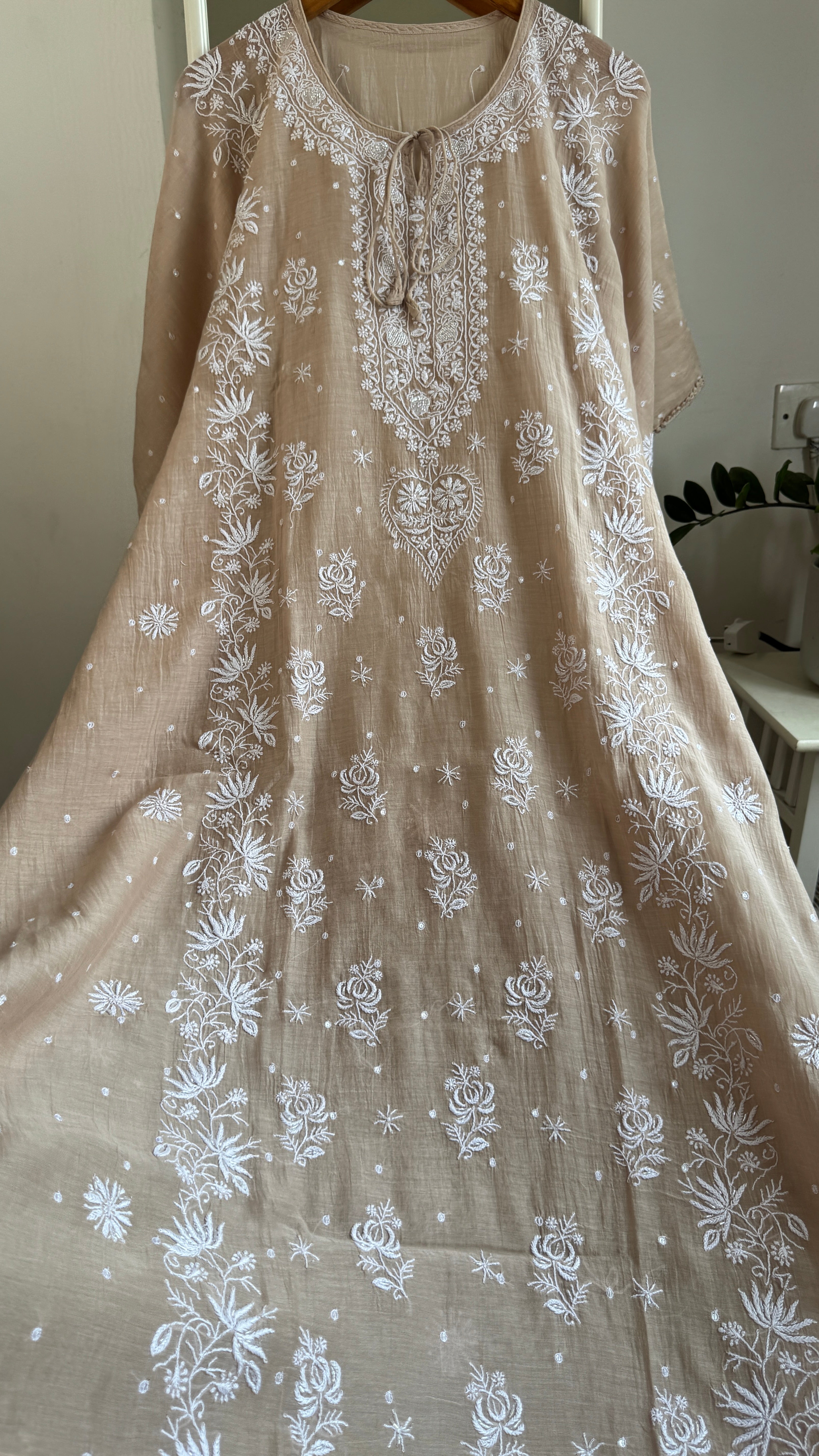 Mul Chanderi Chikankari Kaftan - Beige