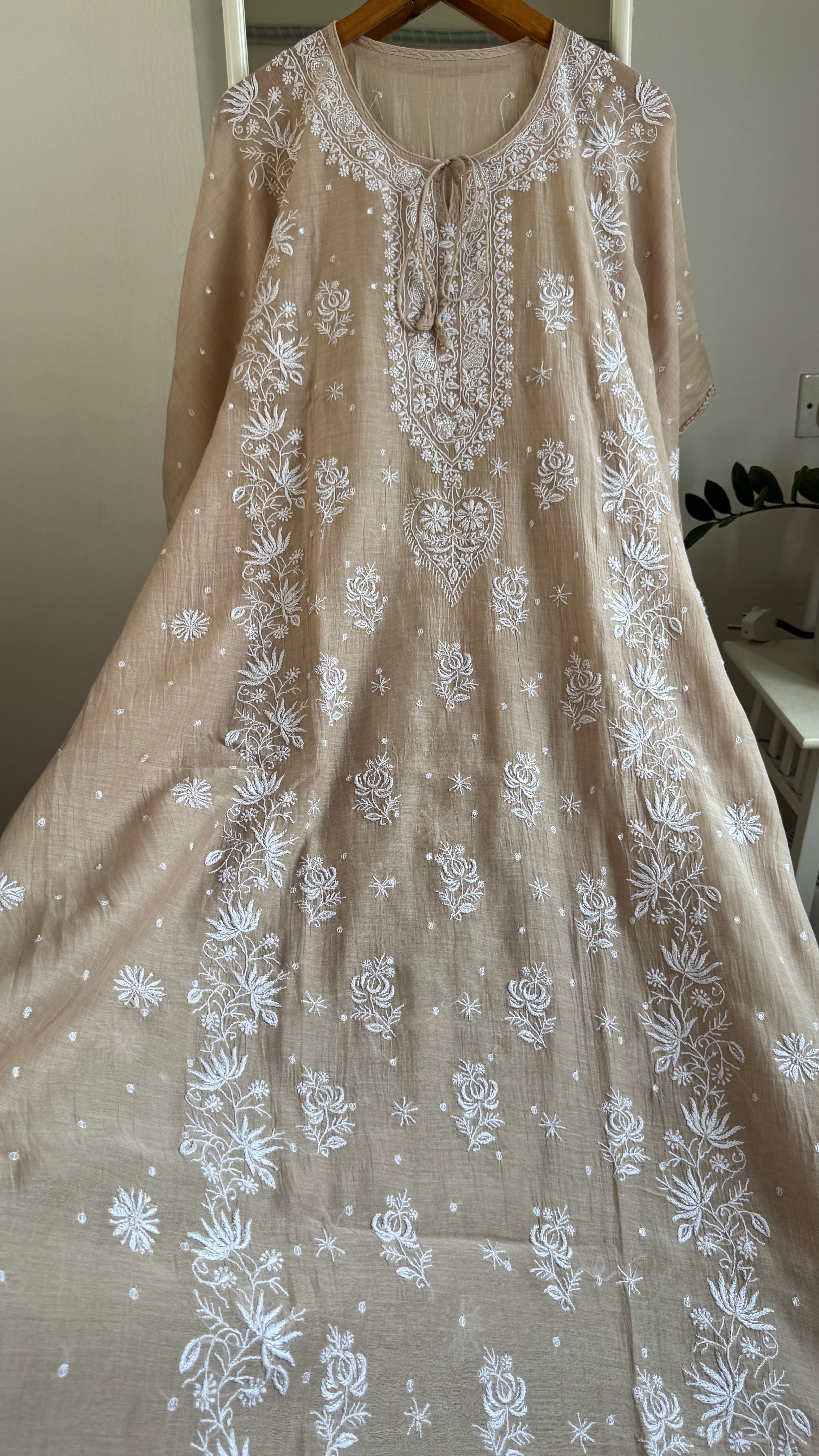 Mul Chanderi Chikankari Kaftan - Beige