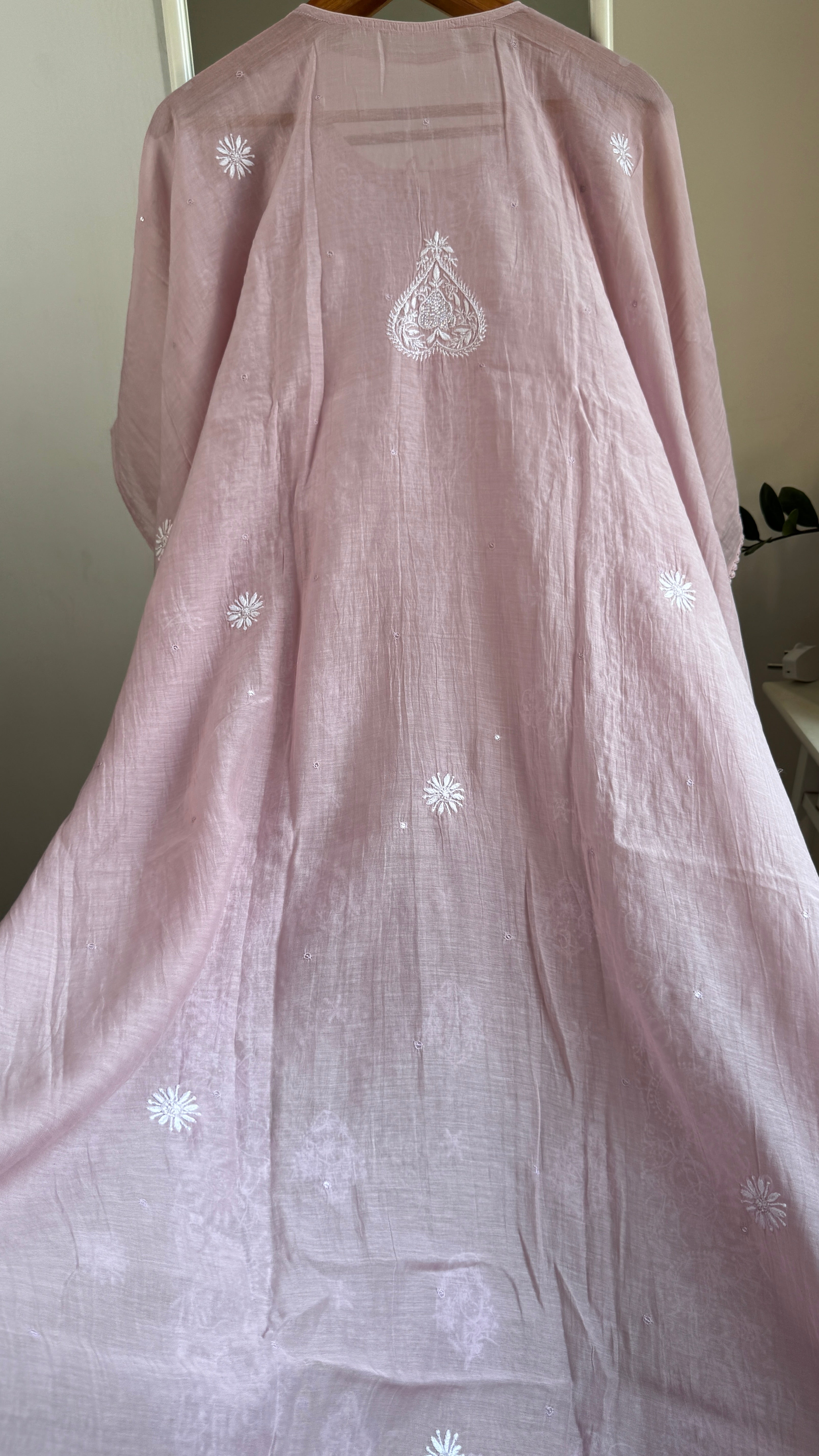 Mul Chanderi Chikankari Kaftan - Mauve