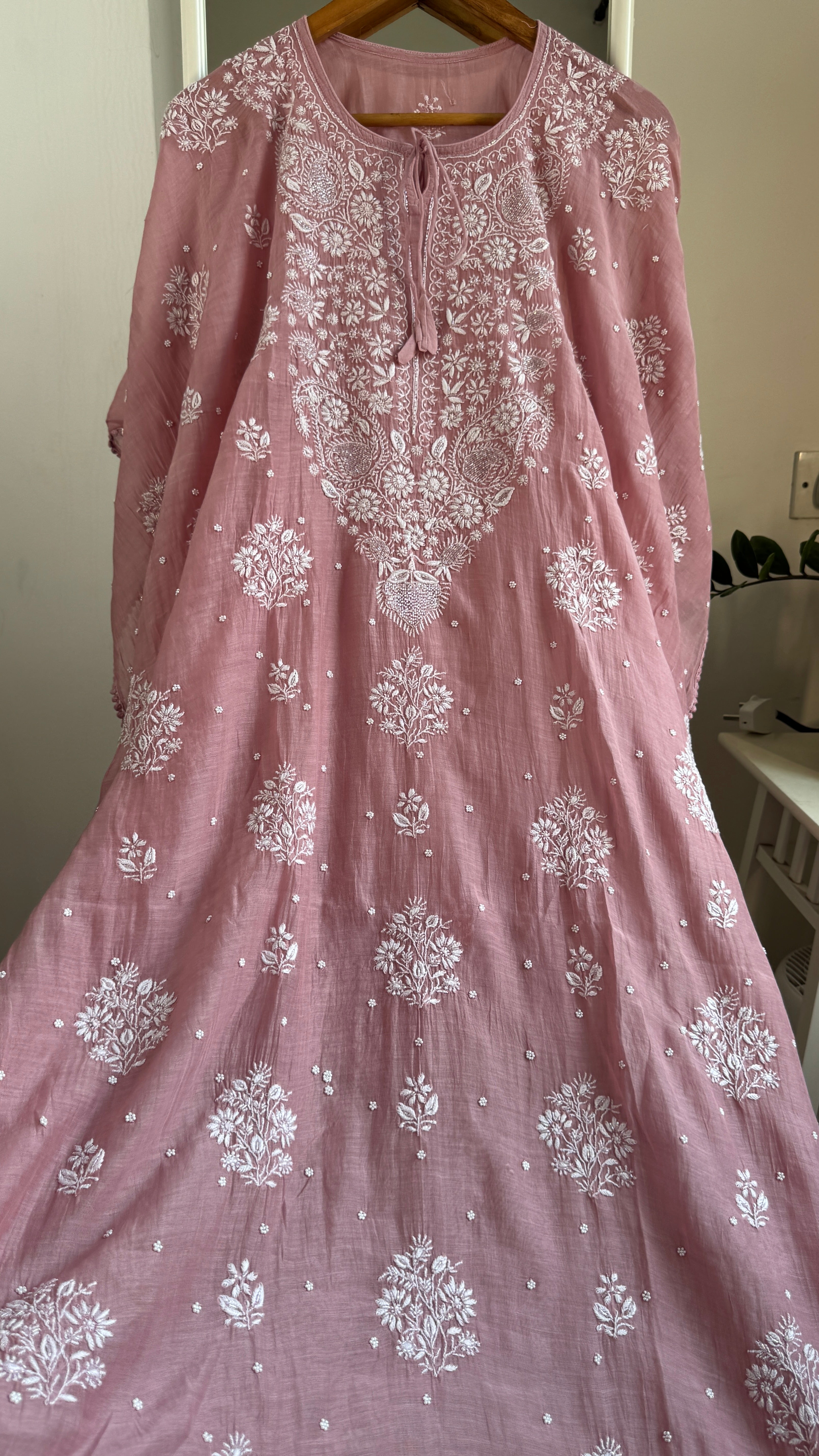 Mul Chanderi Chikankari Kaftan - Rosewood