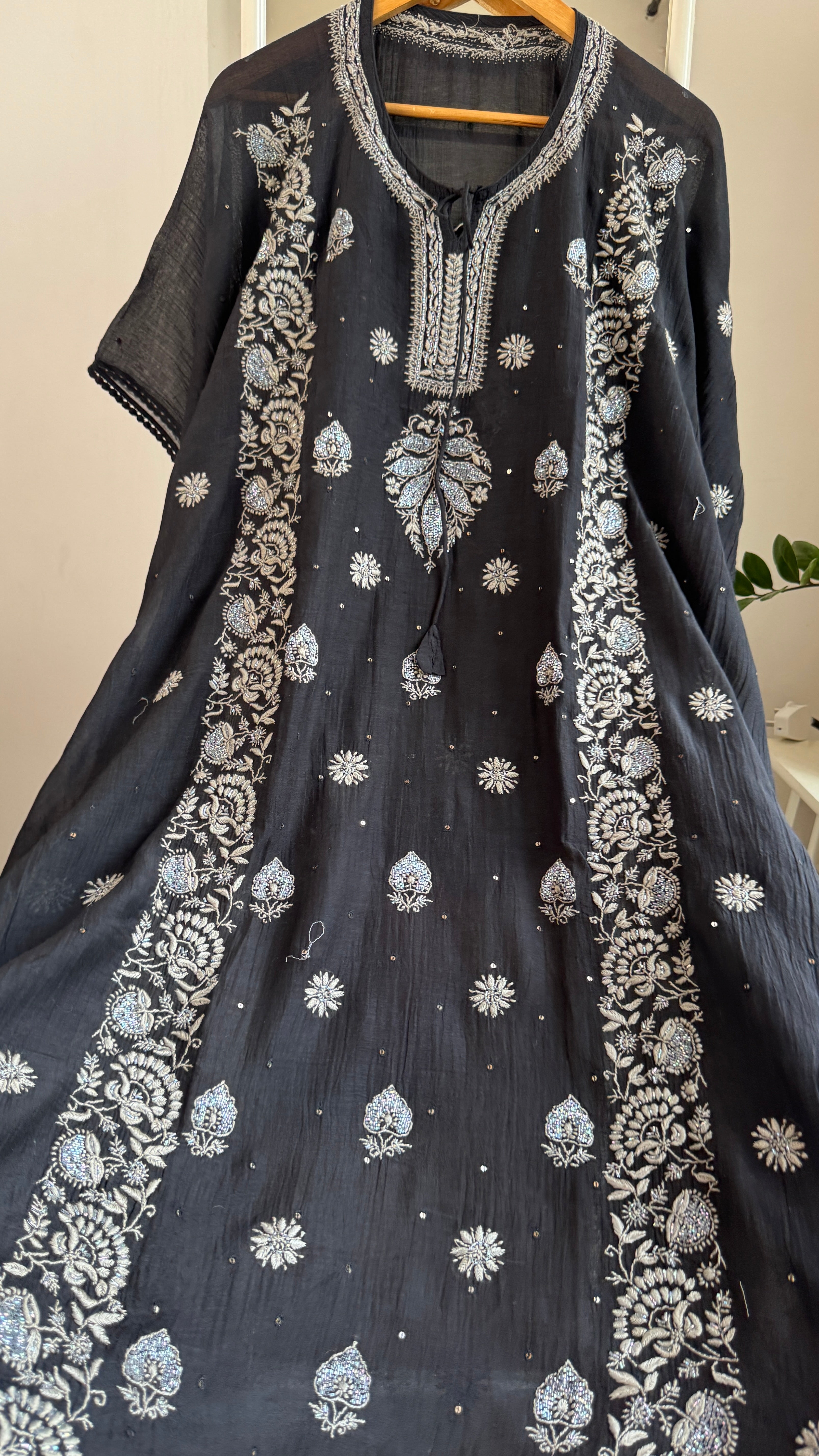 Mul Chanderi Chikankari Kaftan - Black