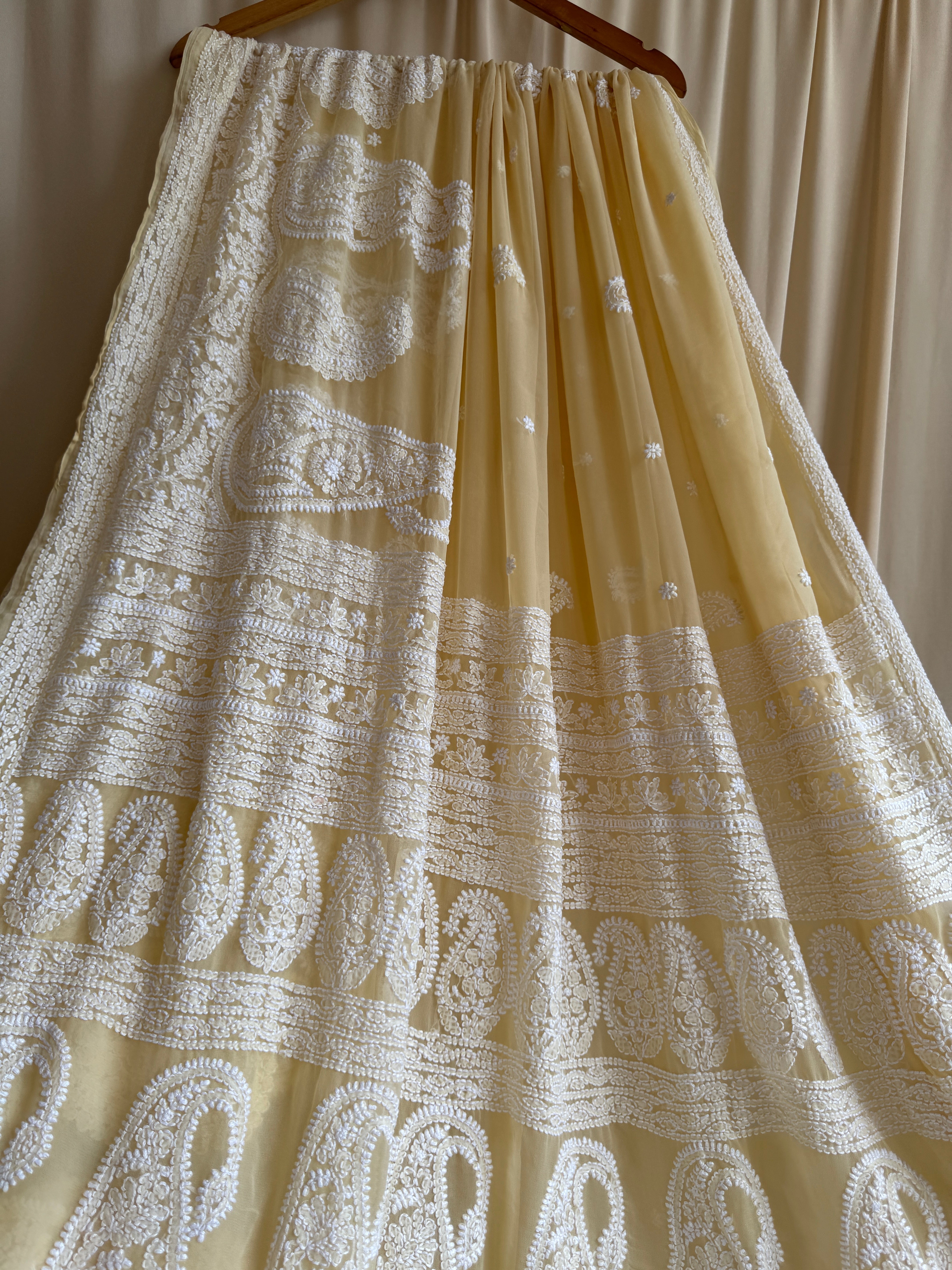 Georgette Chikankari saree in Cream ARIAA CHIKANKARI 