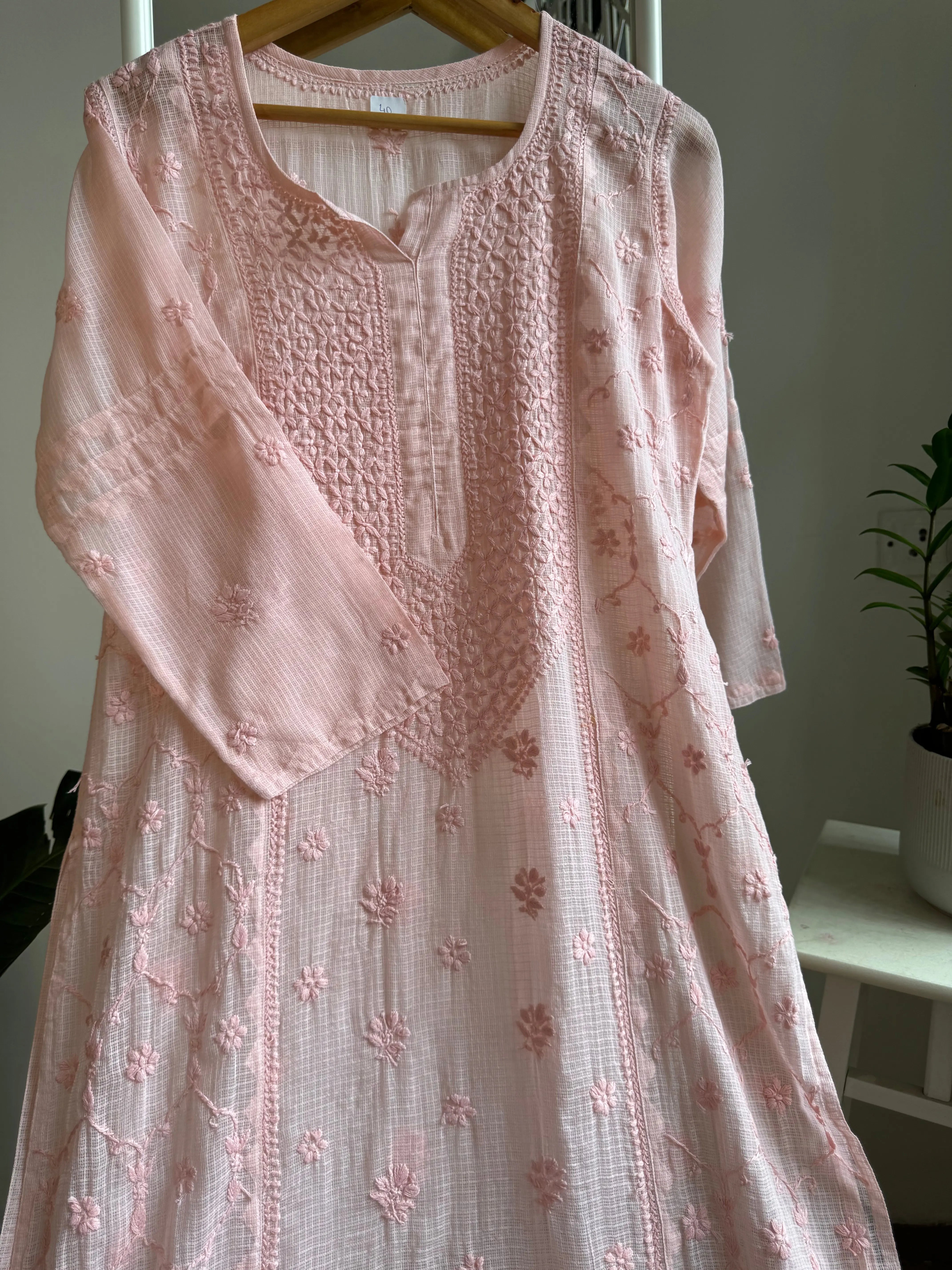 Kota Soft Cotton Chikankari Kurti - Pale Pink ARIAA CHIKANKARI 