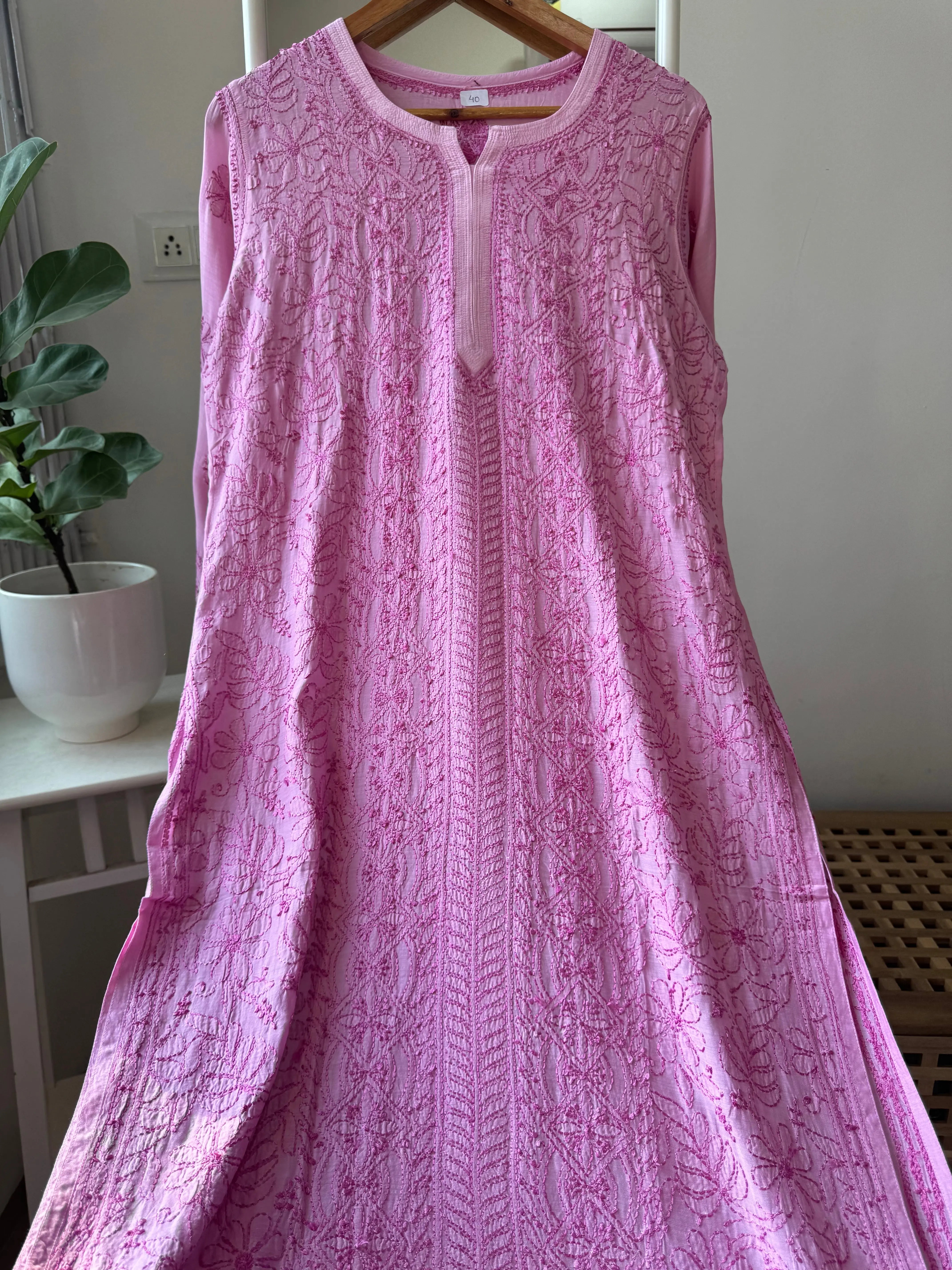 Muslin Chikankari Kurti - Pink ARIAA CHIKANKARI 