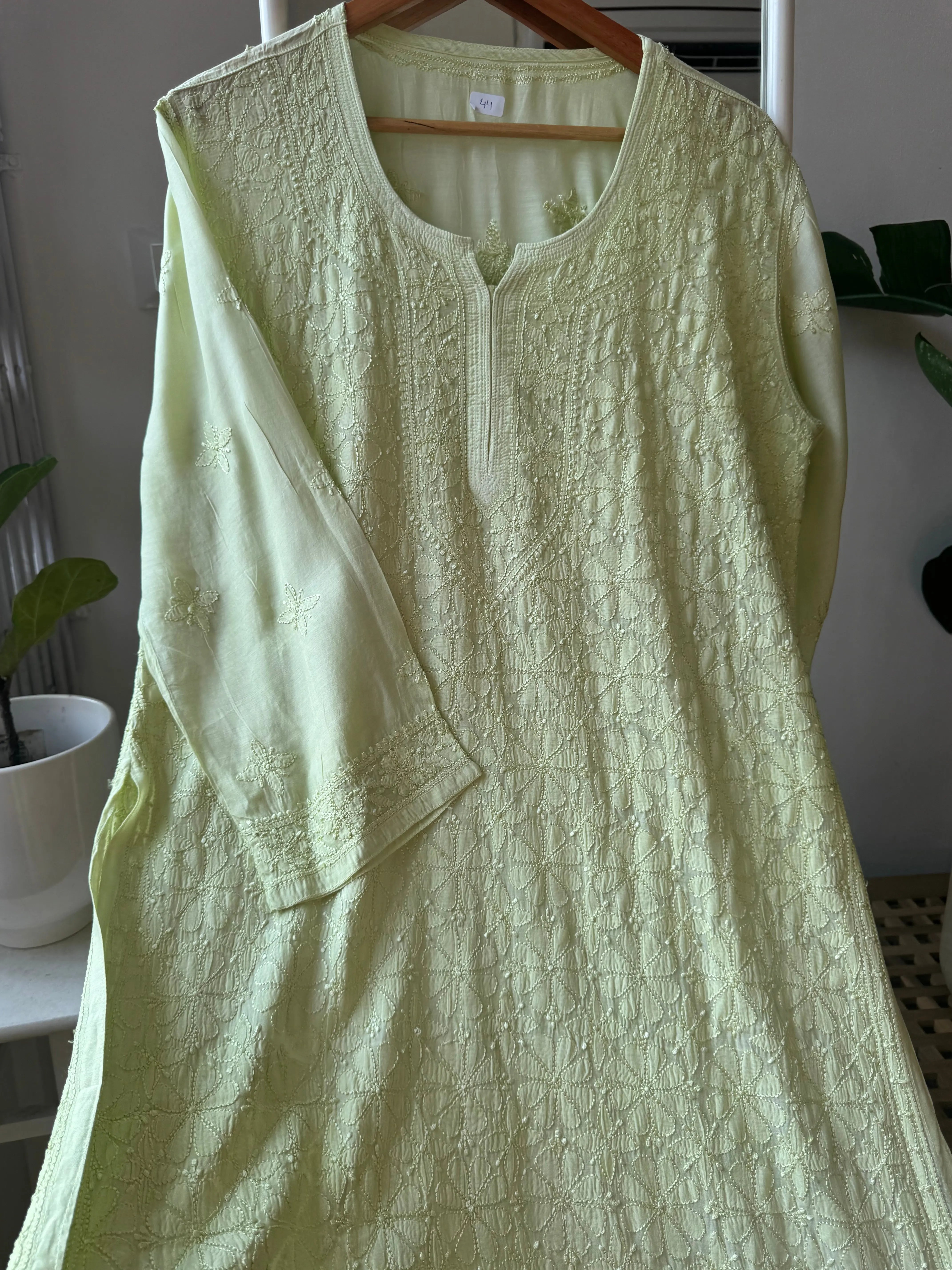 Muslin Chikankari Kurti - Light Green ARIAA CHIKANKARI 