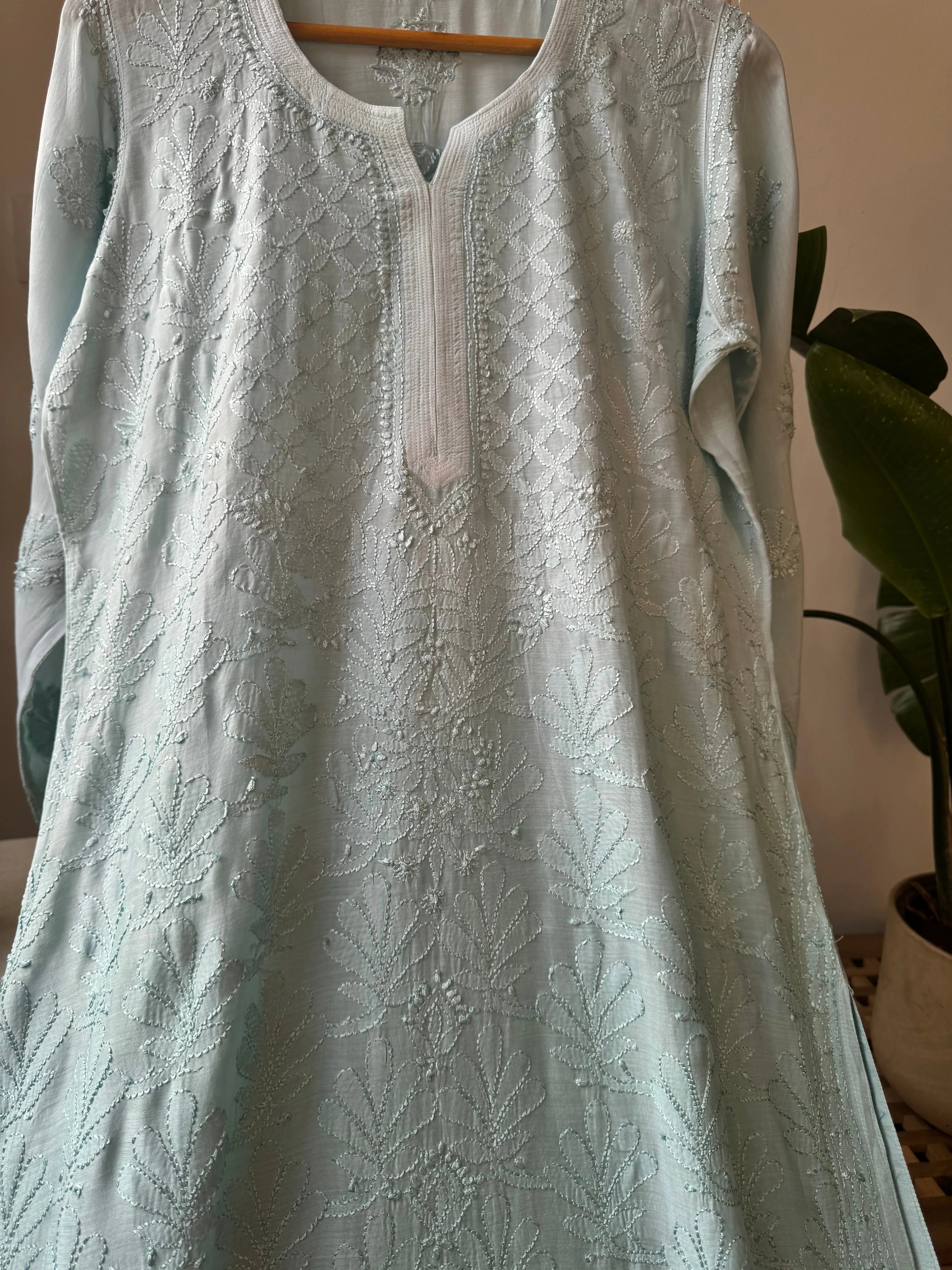 Muslin Chikankari Kurti - Green Ombre ARIAA CHIKANKARI 