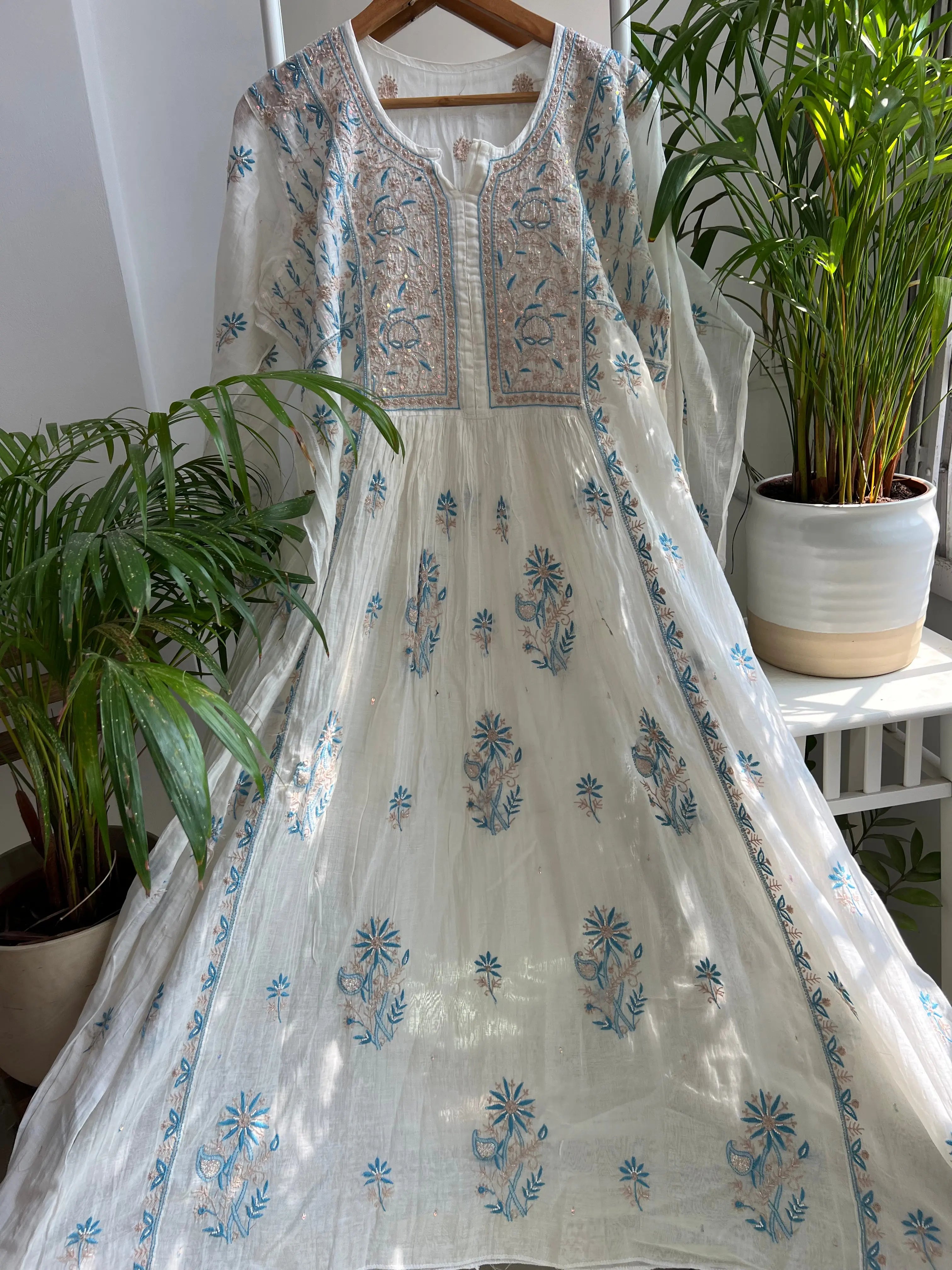 Mul Chanderi Anarkali - ARIAA CHIKANKARI 