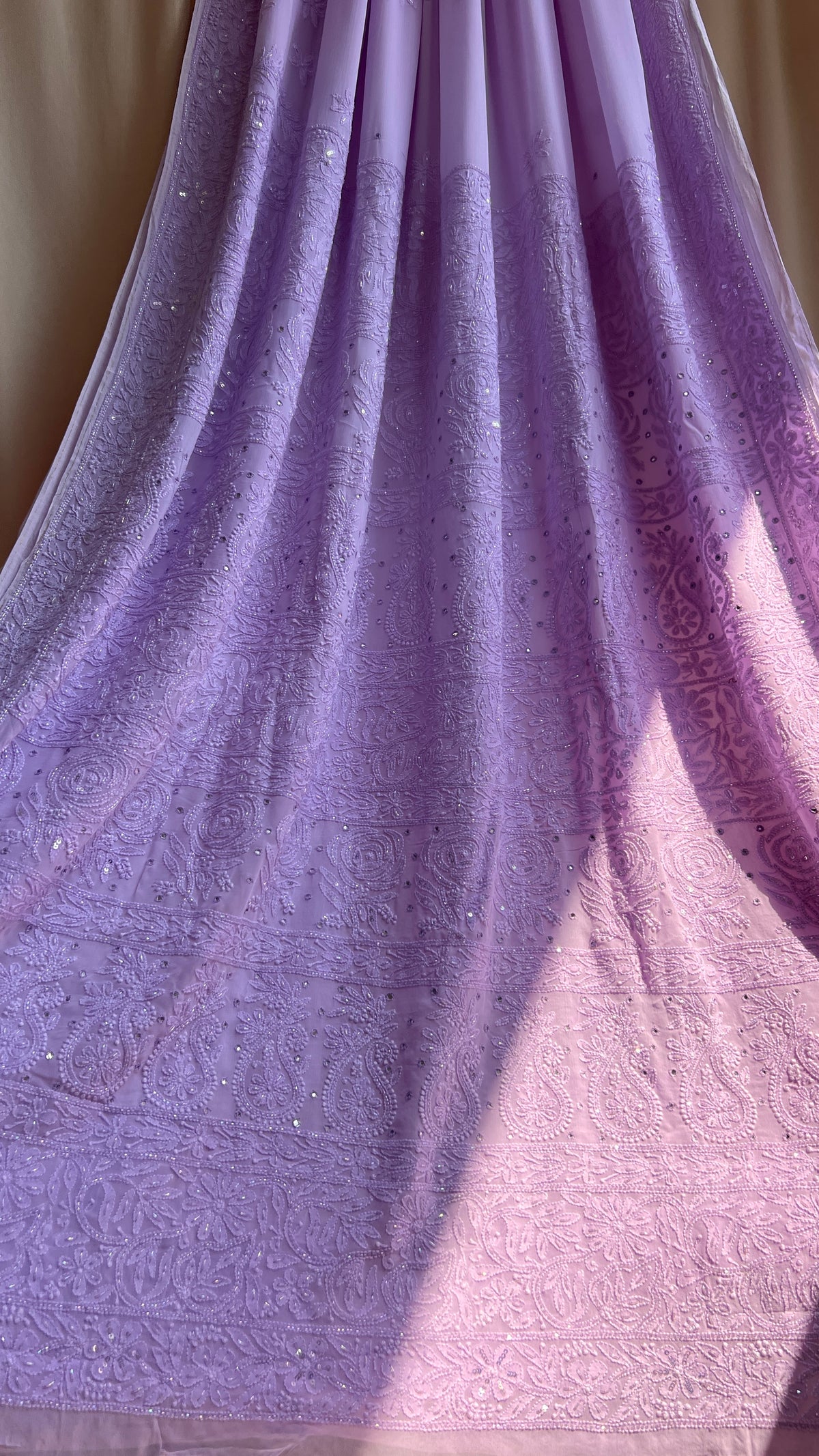 Viscose Lavender Chikankari saree with Pearl embellishments