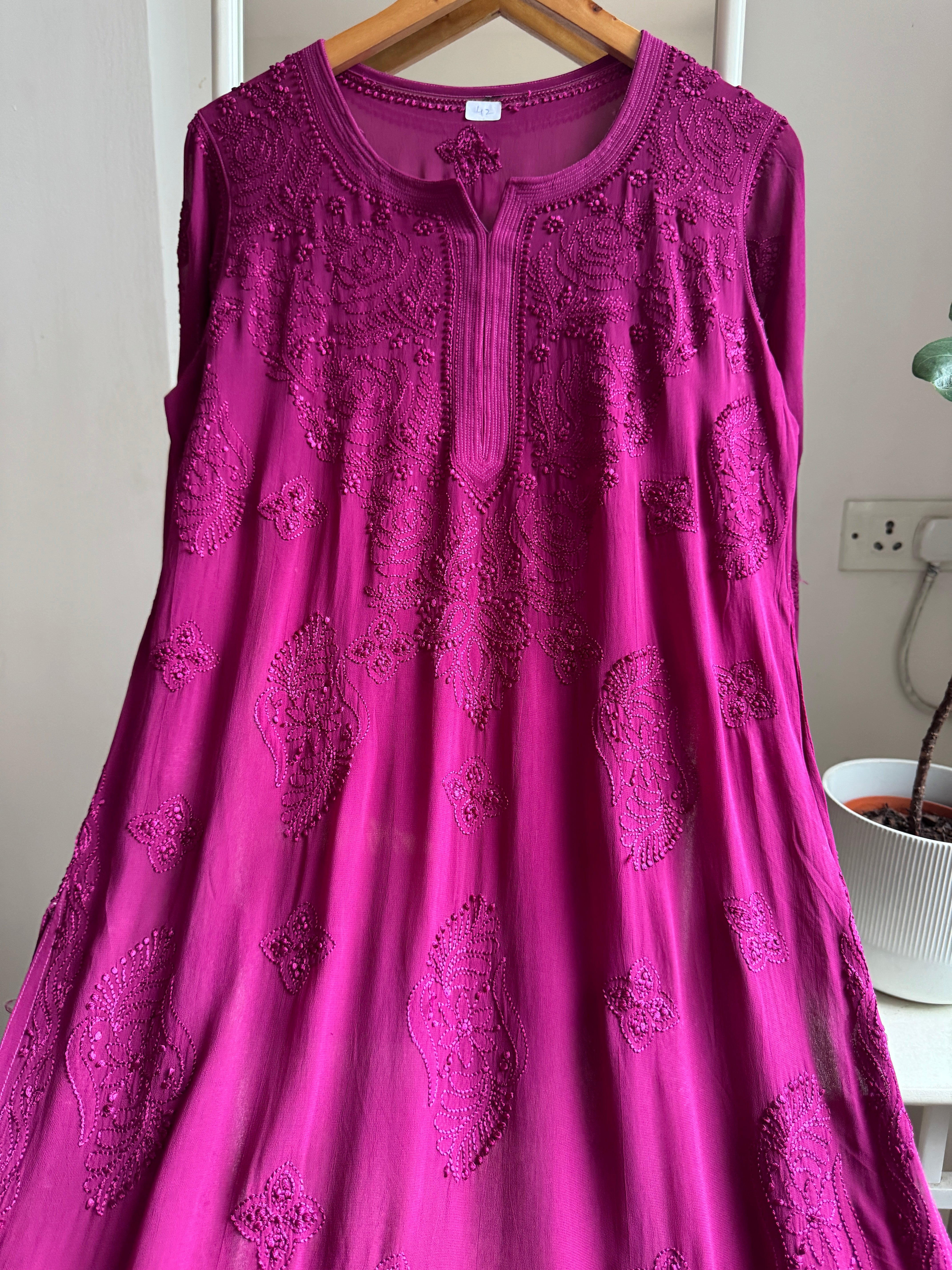 Viscose Kurti - Gala Booti- Berry Pink ARIAA CHIKANKARI 