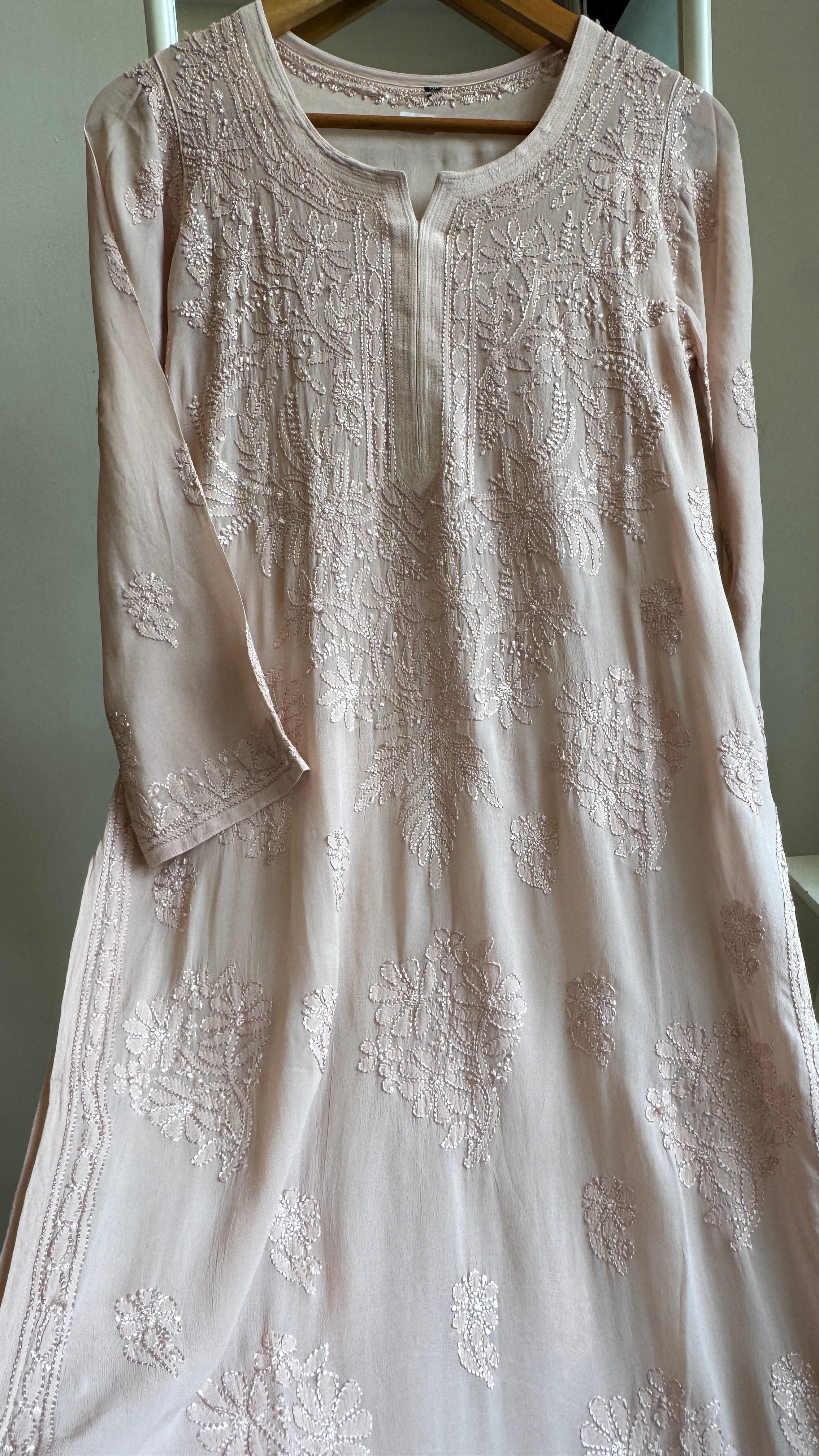 Viscose Kurti - Gala Booti- Nude pink