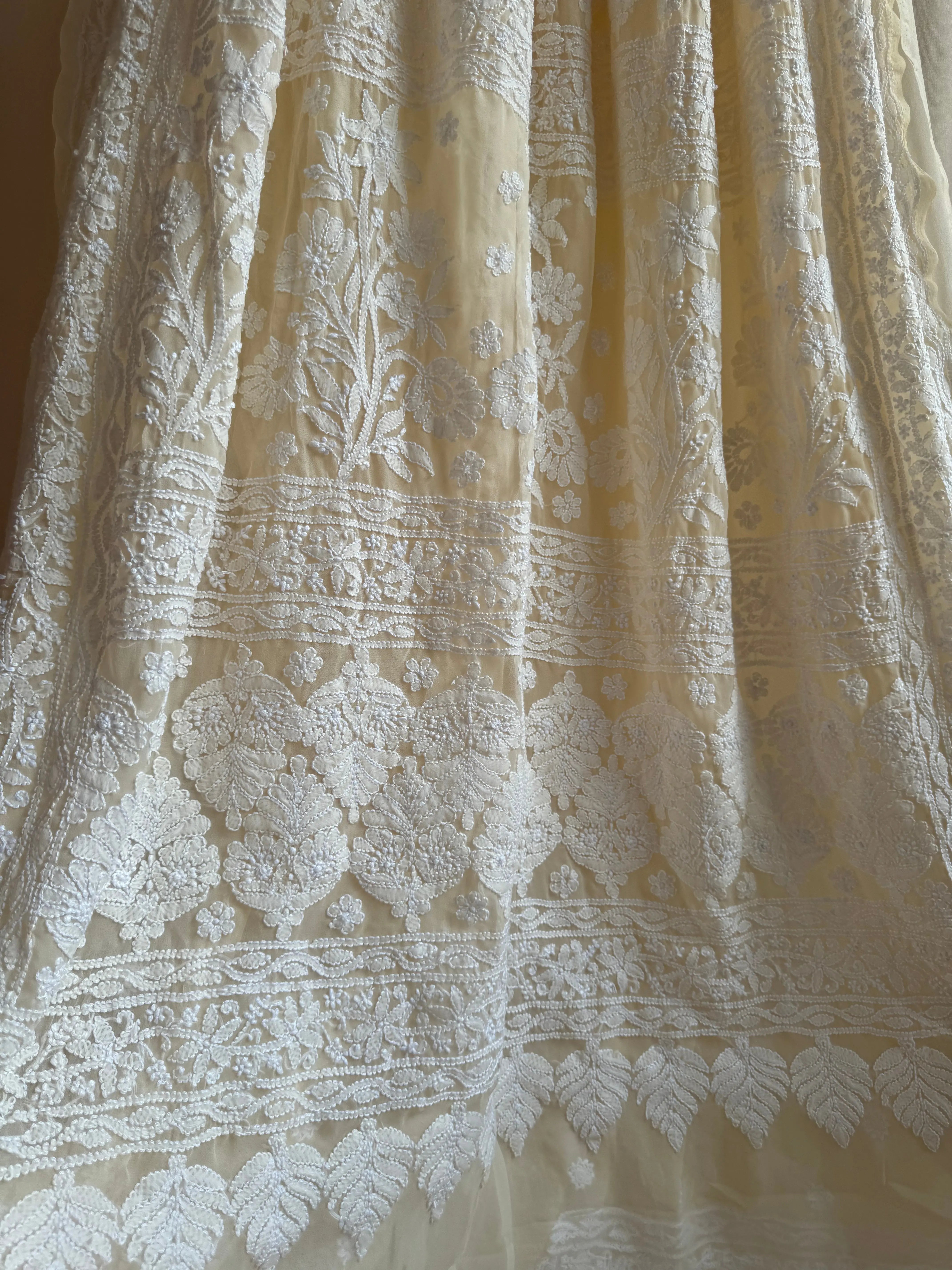 Georgette Chikankari saree in Cream ARIAA CHIKANKARI 