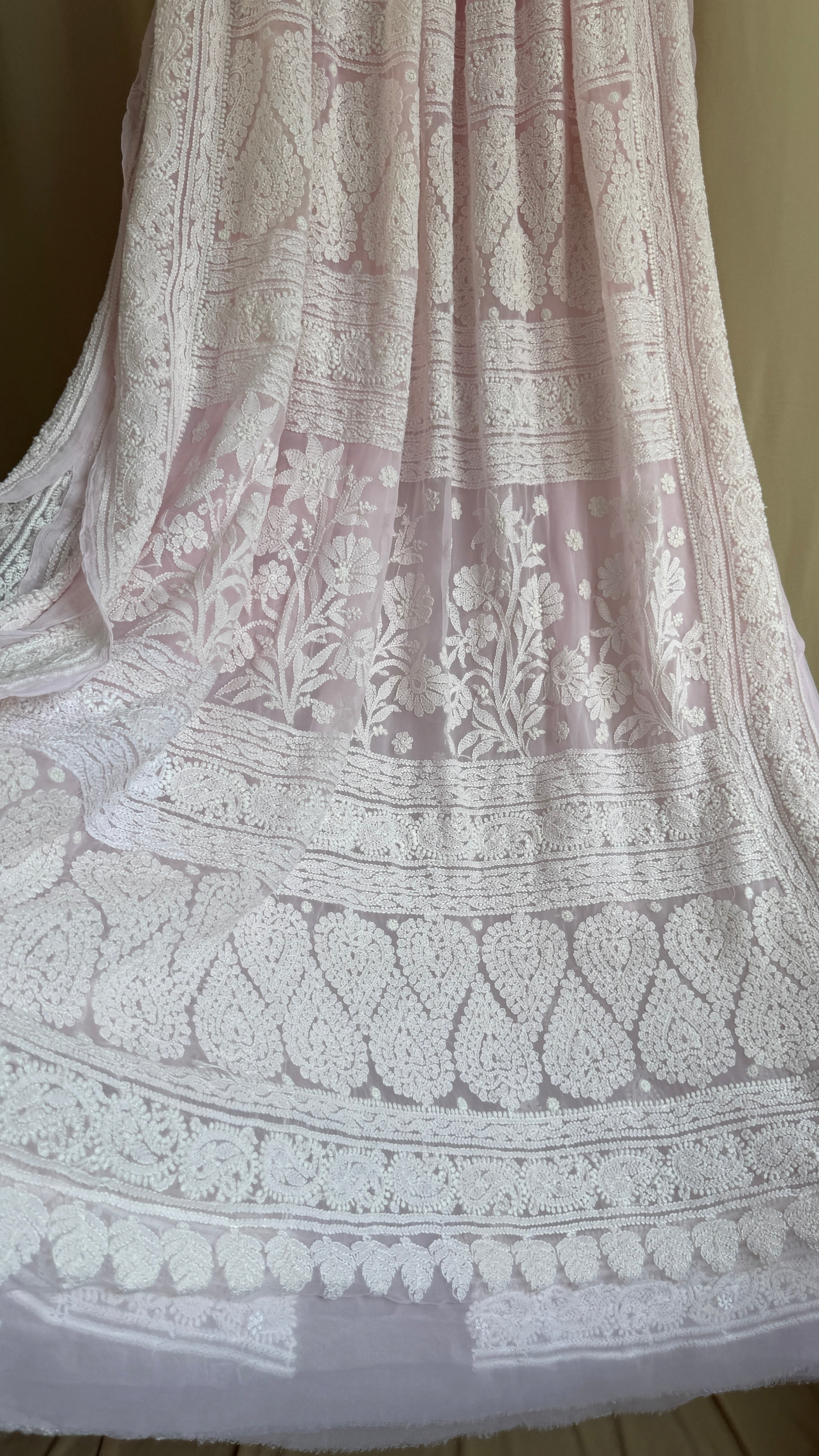 Georgette Chikankari saree in Pink
