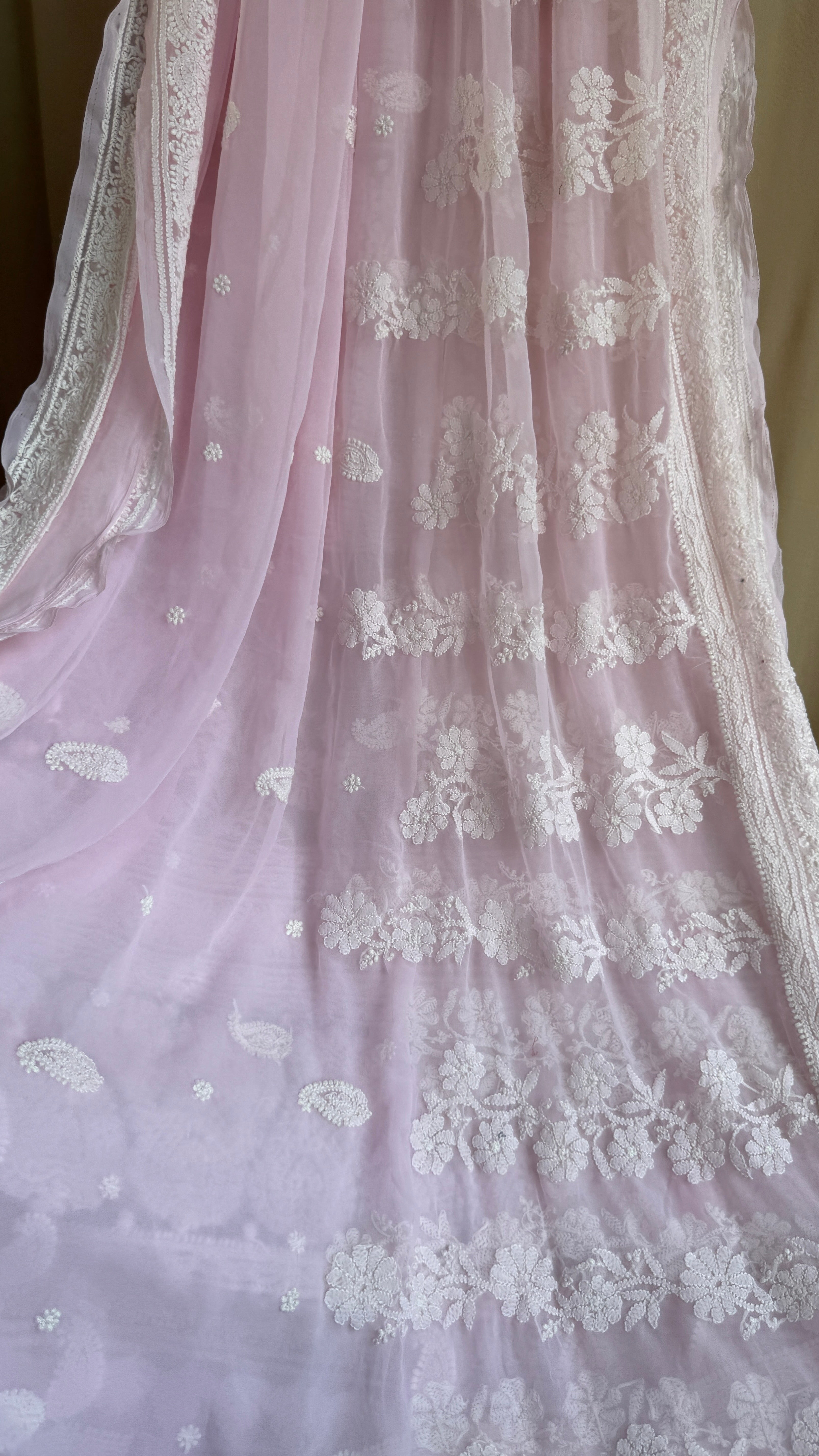 Georgette Chikankari saree in Pink