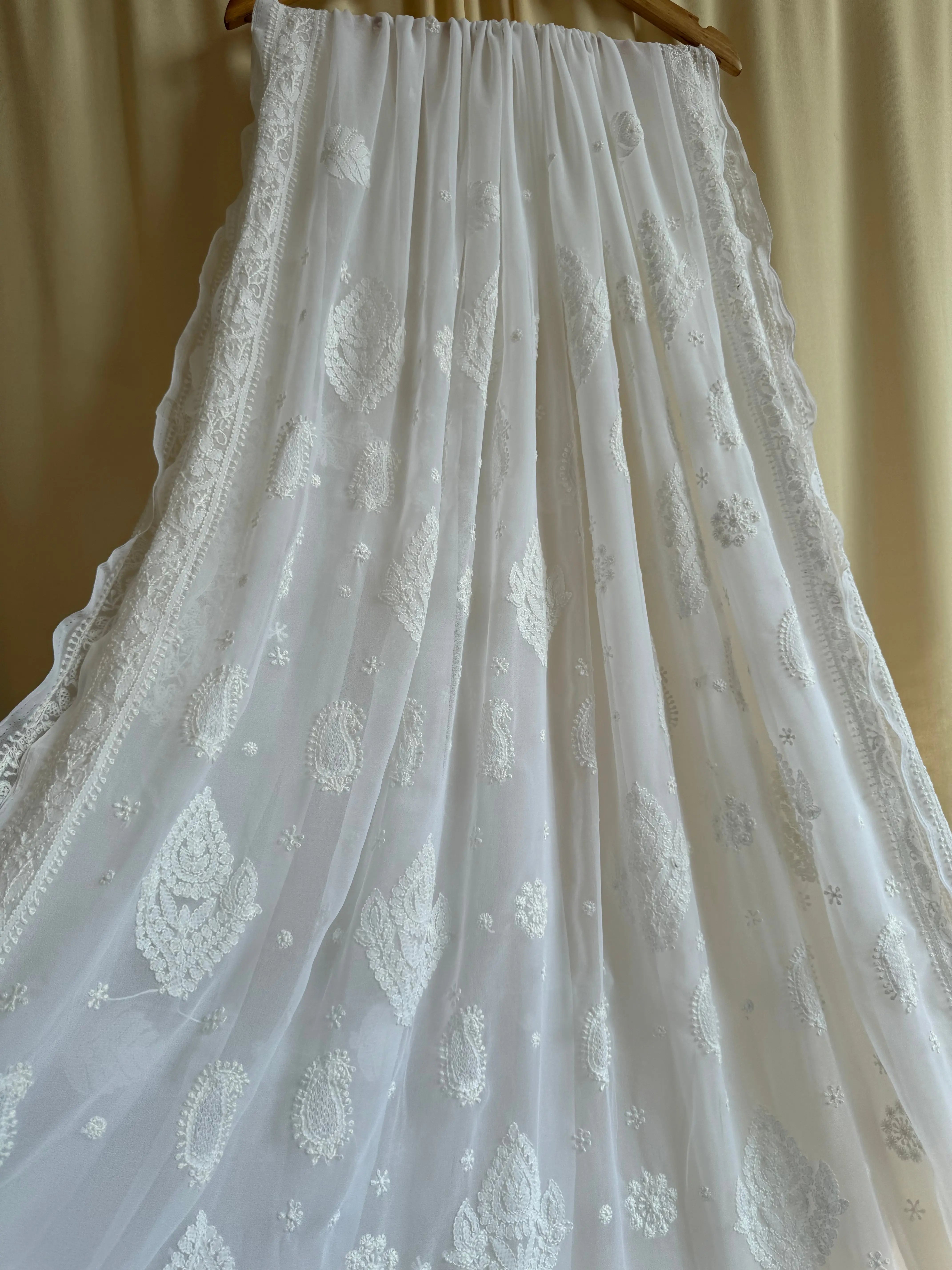 Georgette Chikankari saree in White ARIAA CHIKANKARI 