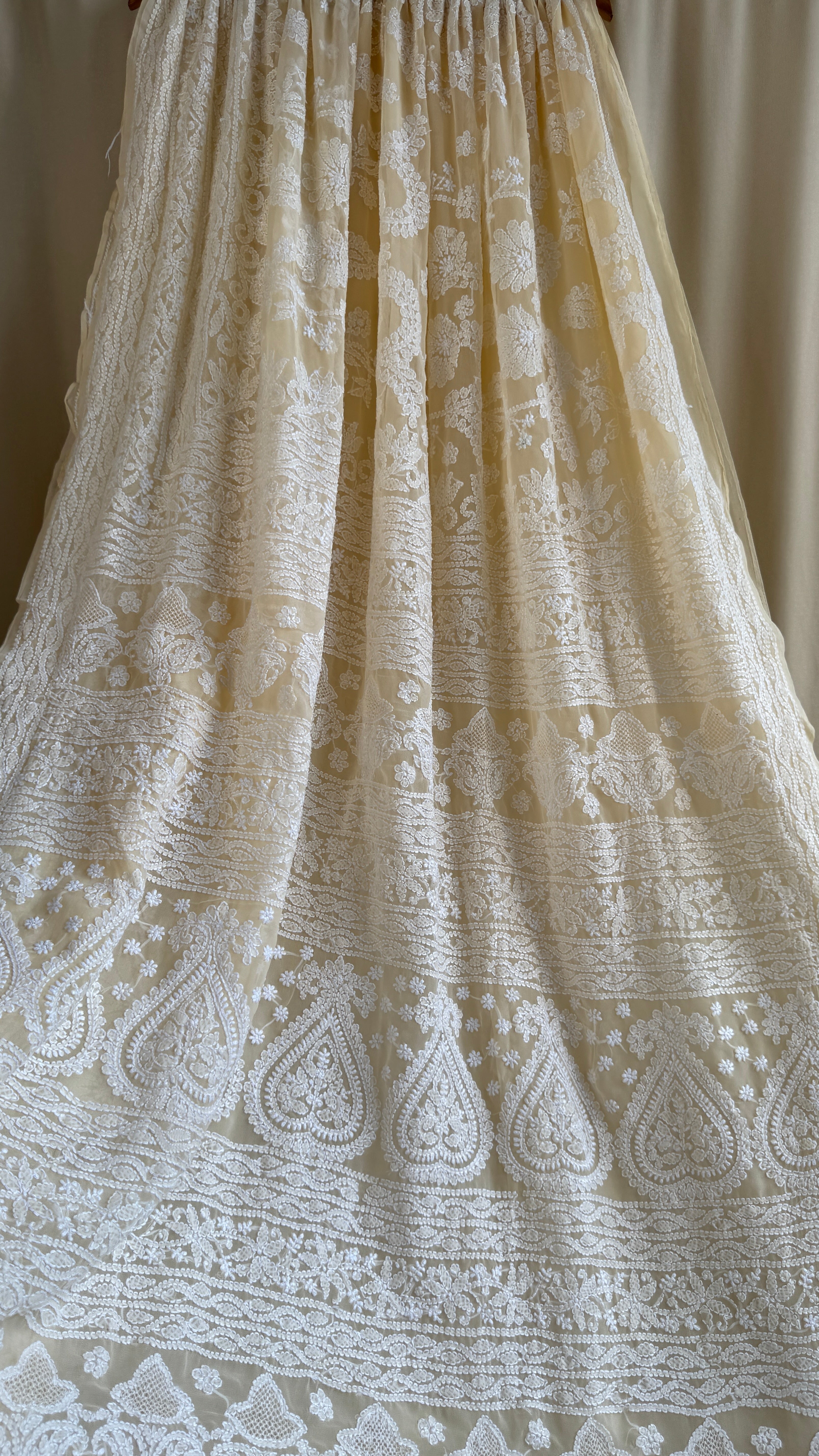 Georgette Chikankari saree in Cream