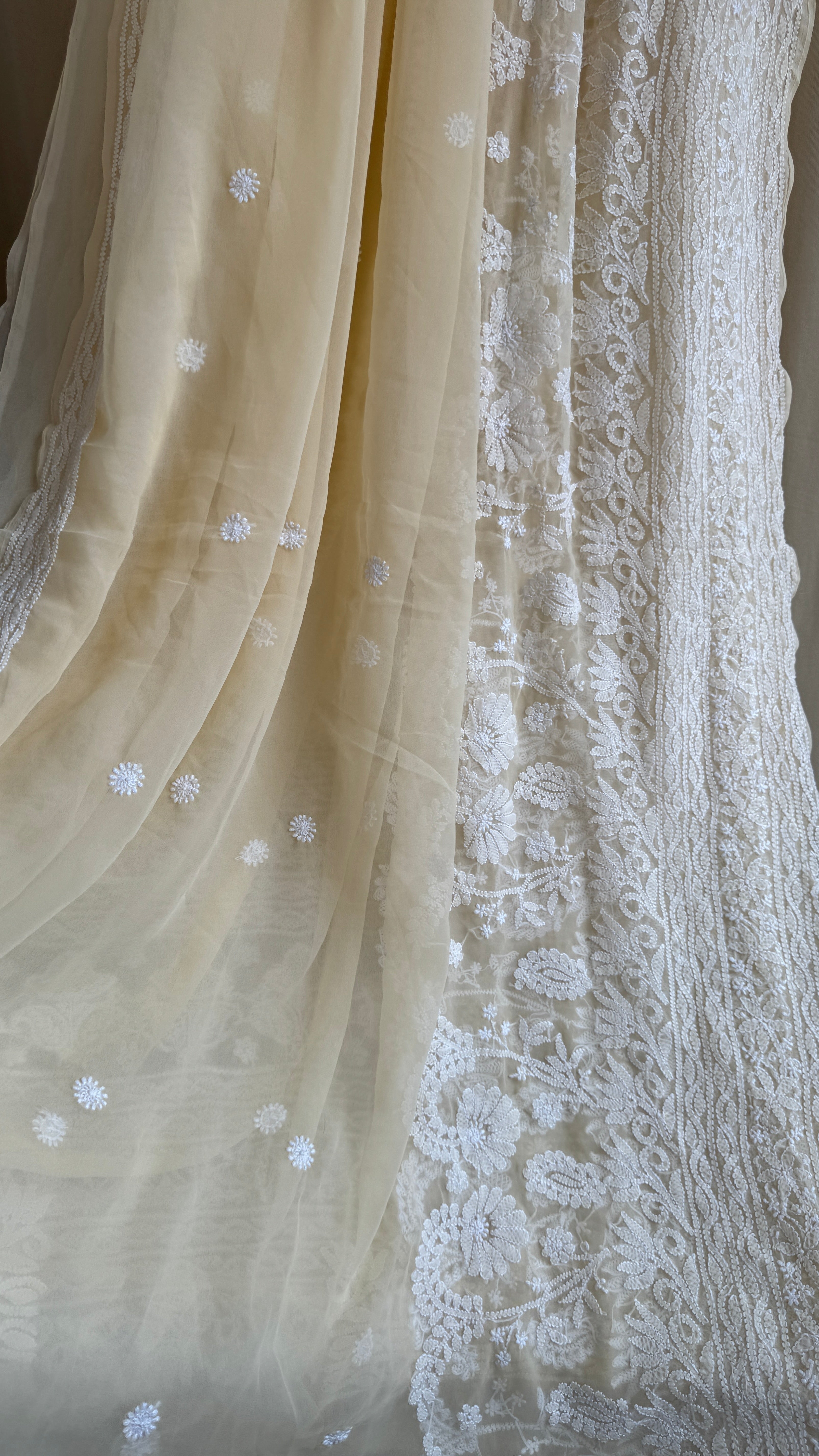 Georgette Chikankari saree in Cream
