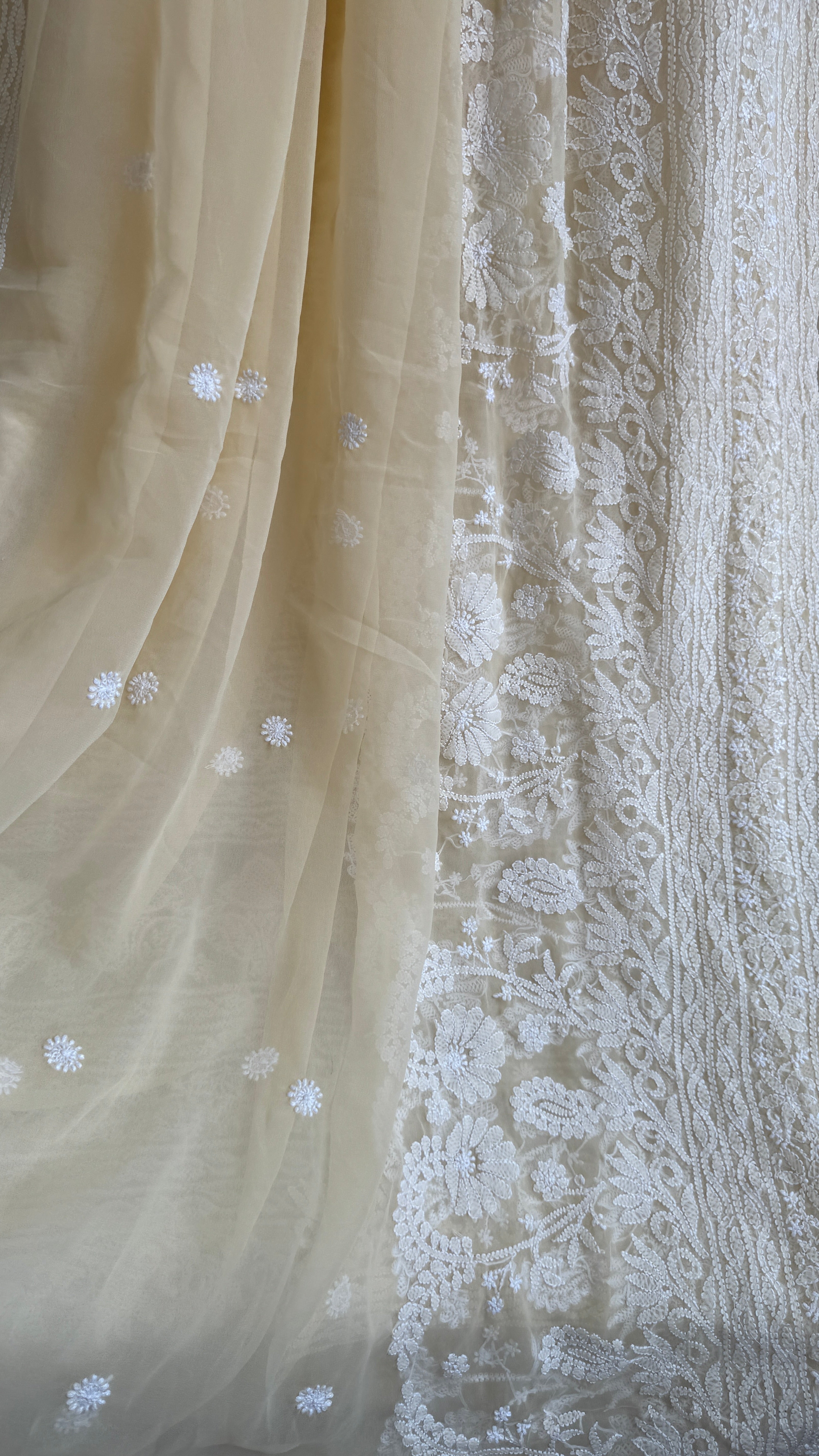 Georgette Chikankari saree in Cream