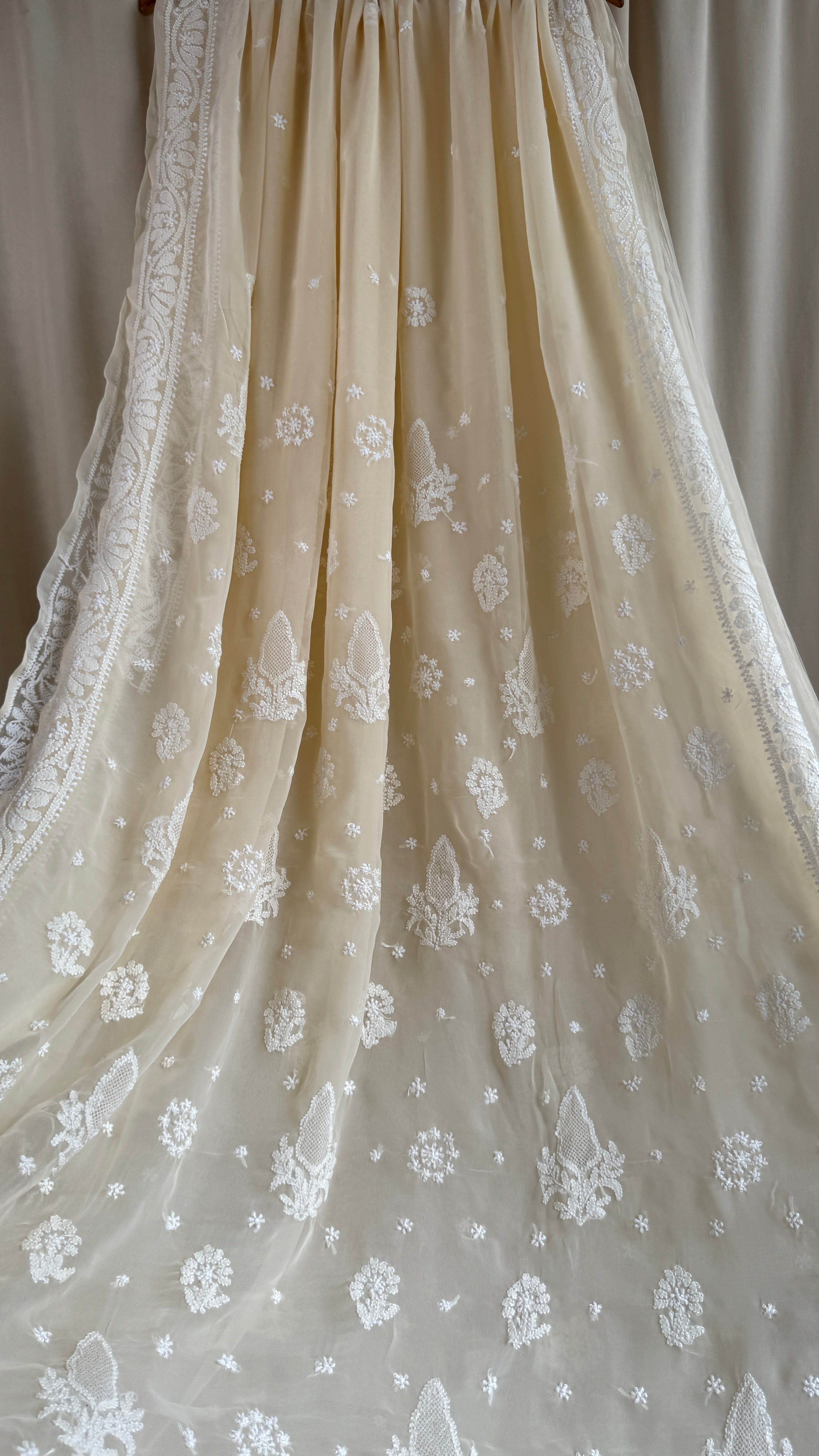 Georgette Chikankari saree in Cream