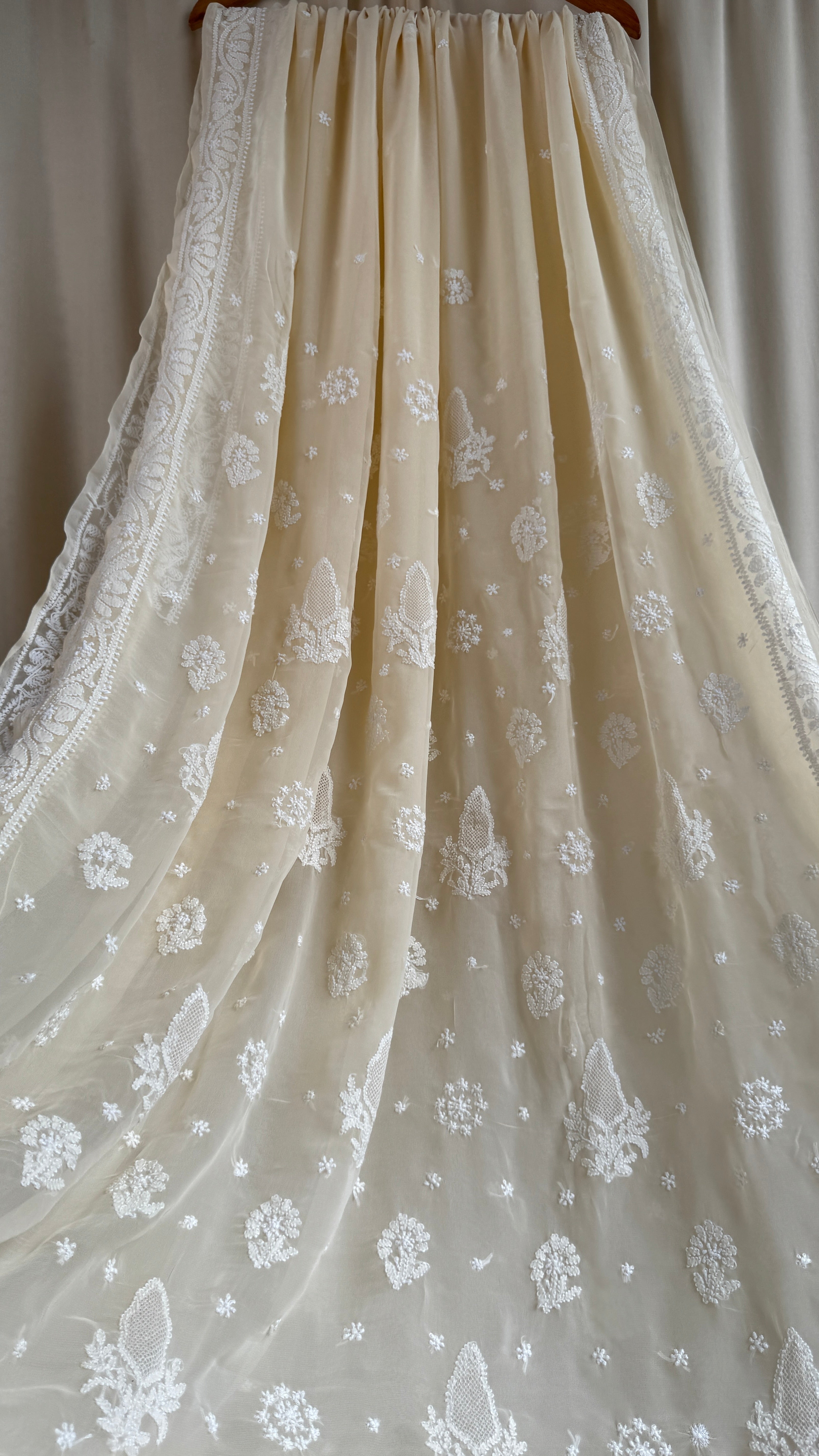 Georgette Chikankari saree in Cream