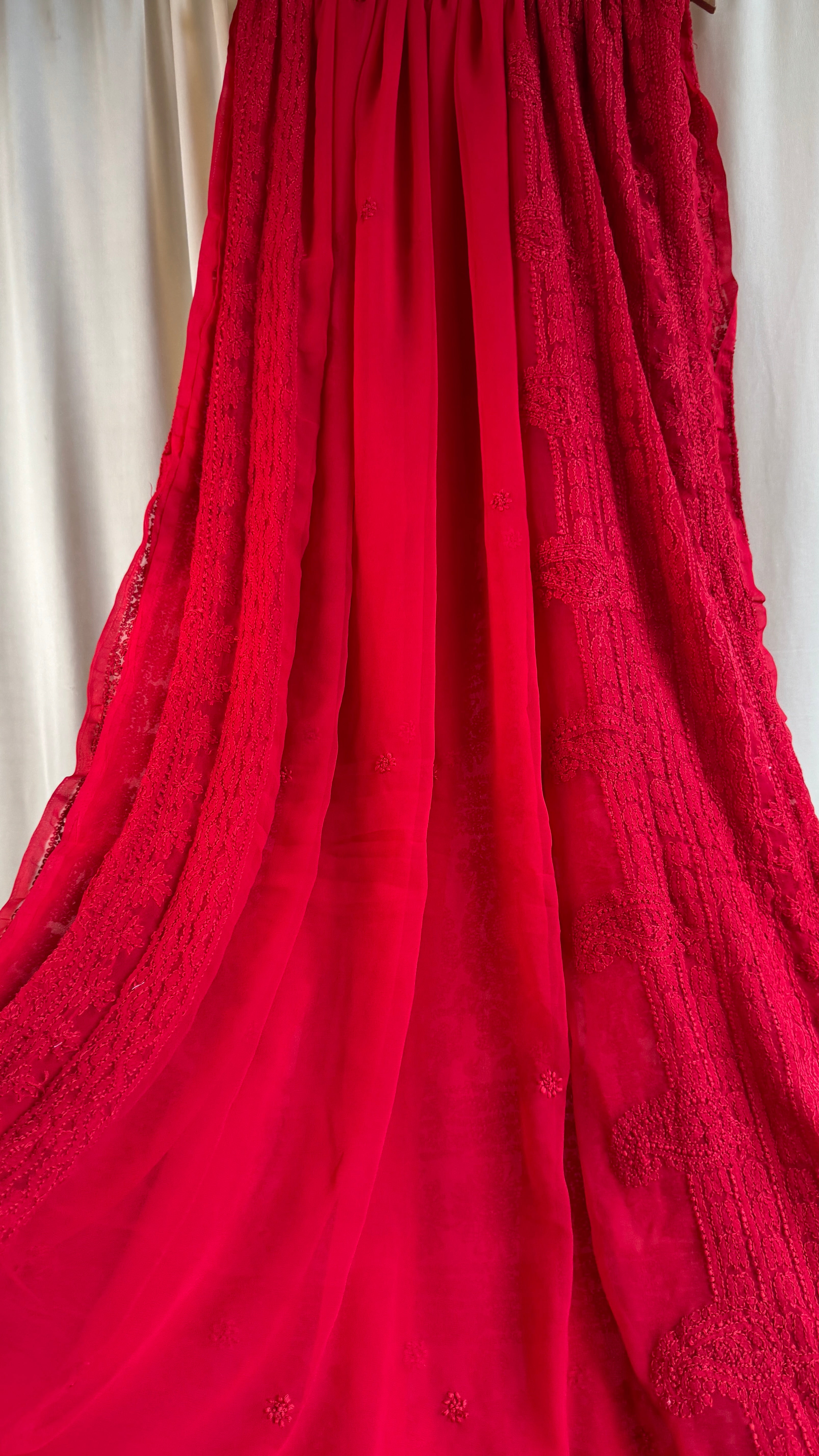 Georgette Chikankari saree in Red
