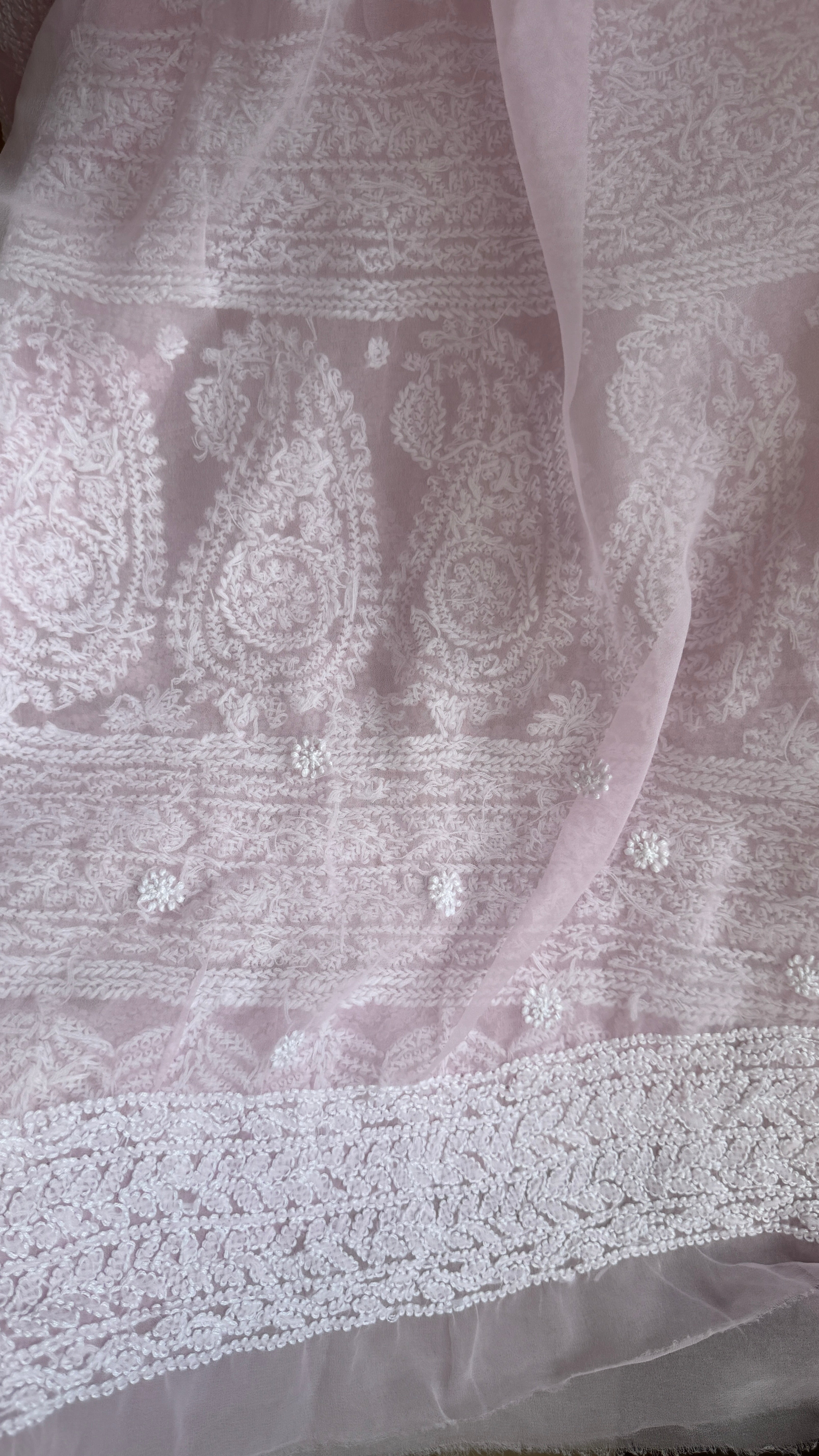 Georgette Chikankari saree in Pink