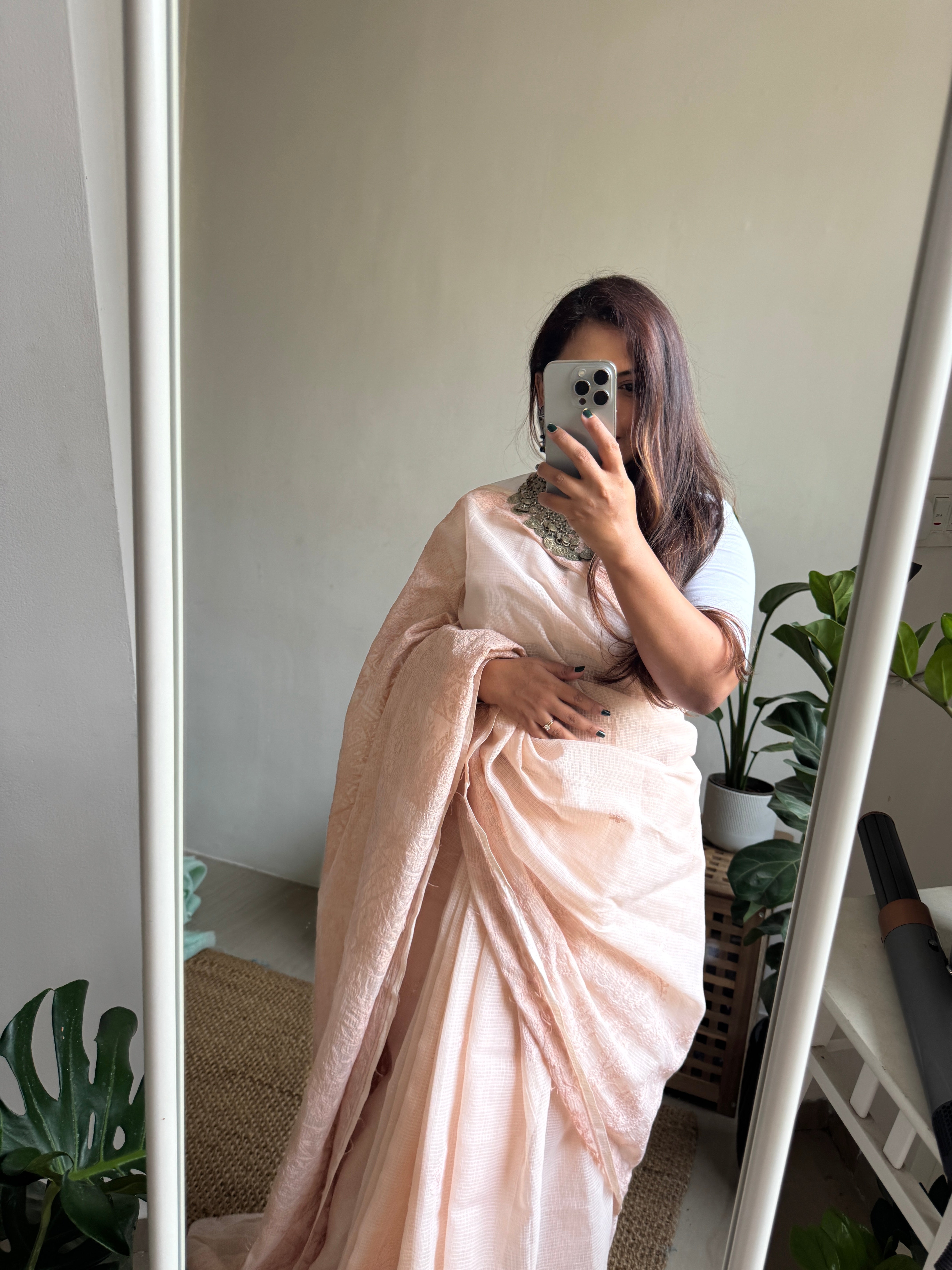 Kota Chikankari saree in Peach ARIAA CHIKANKARI 