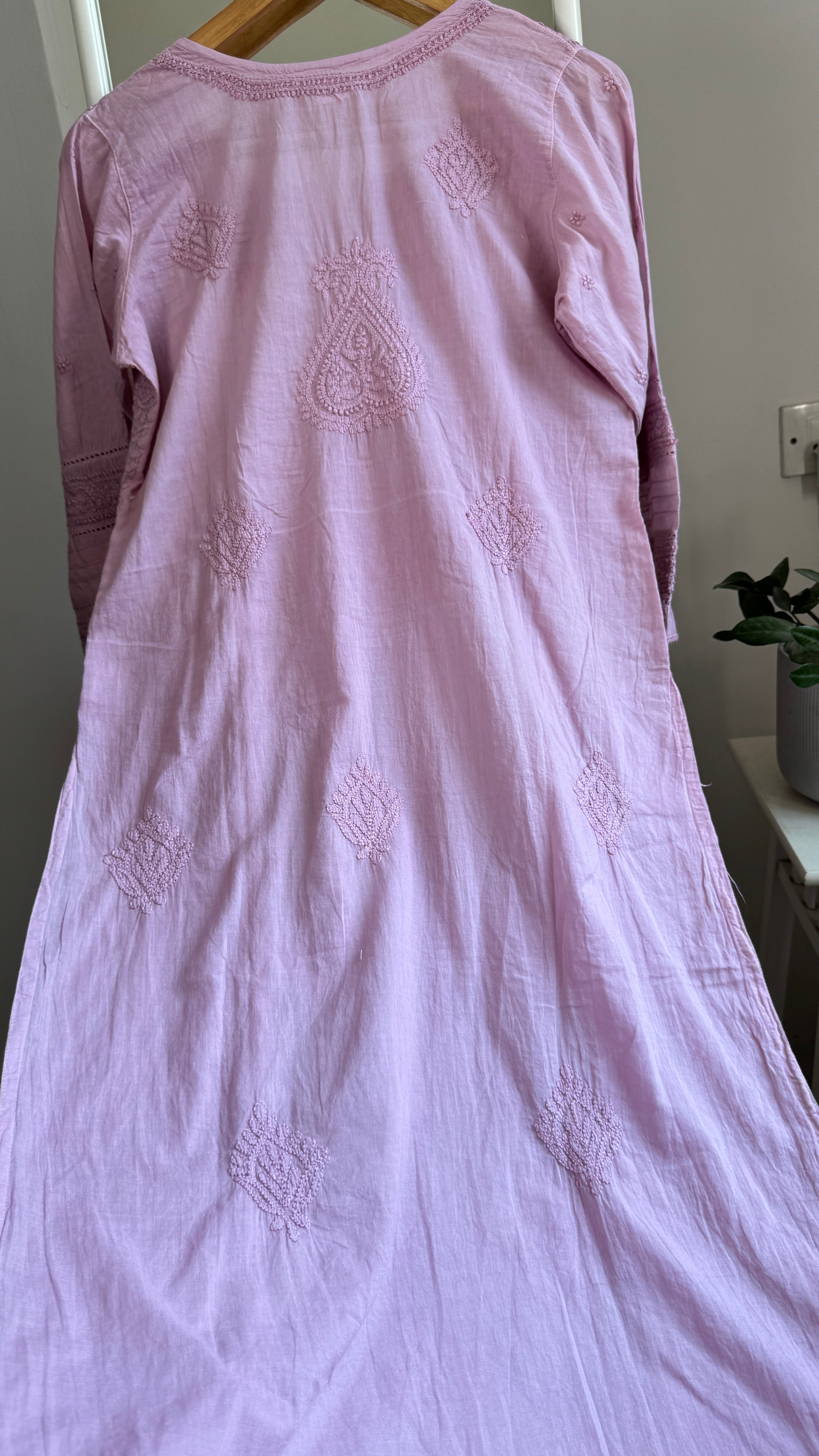 Mul Cotton Chikankari Kurti - Mauve - Fiza Collection