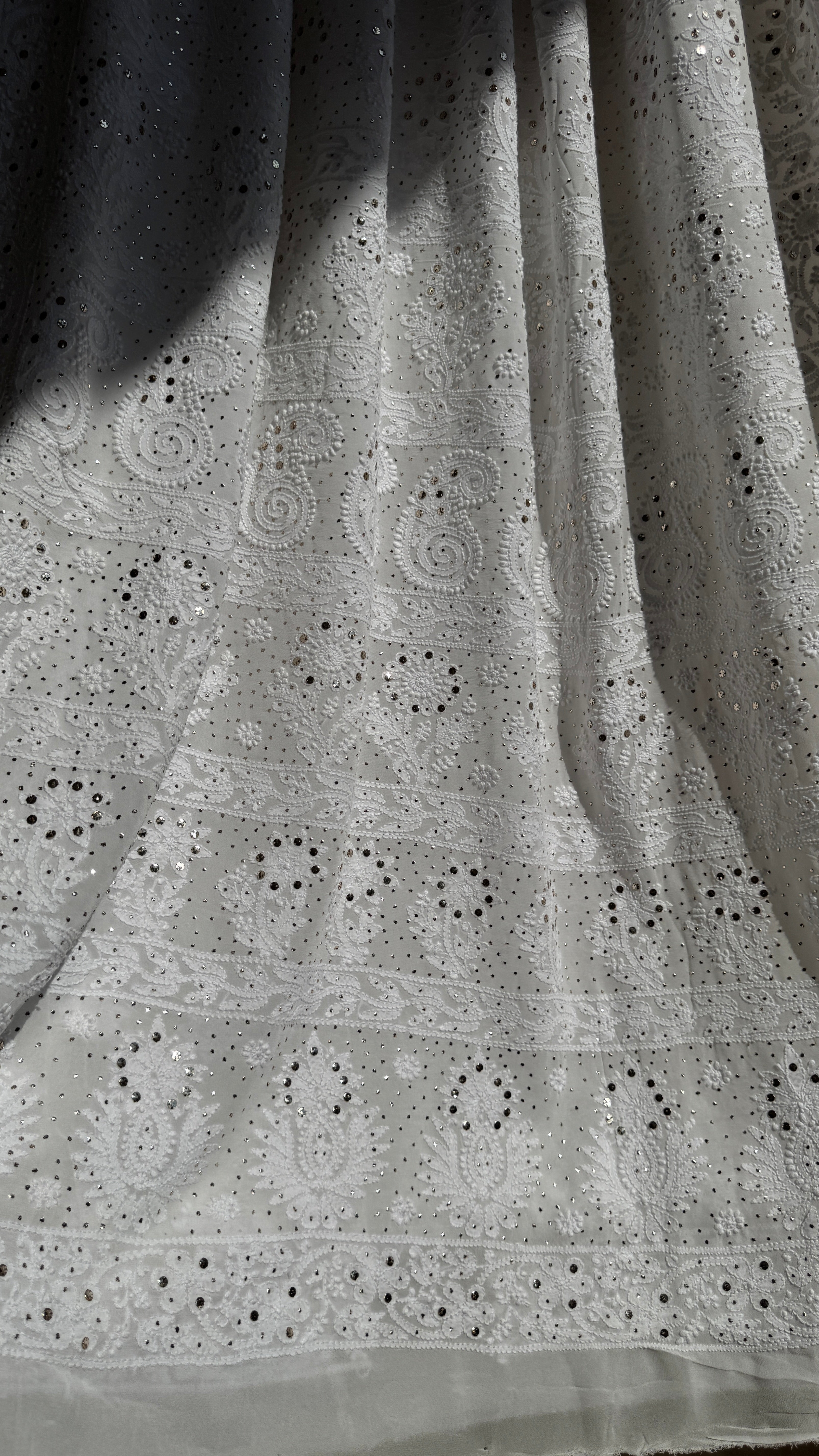 Viscose White Chikankari saree with Mukaish Work
