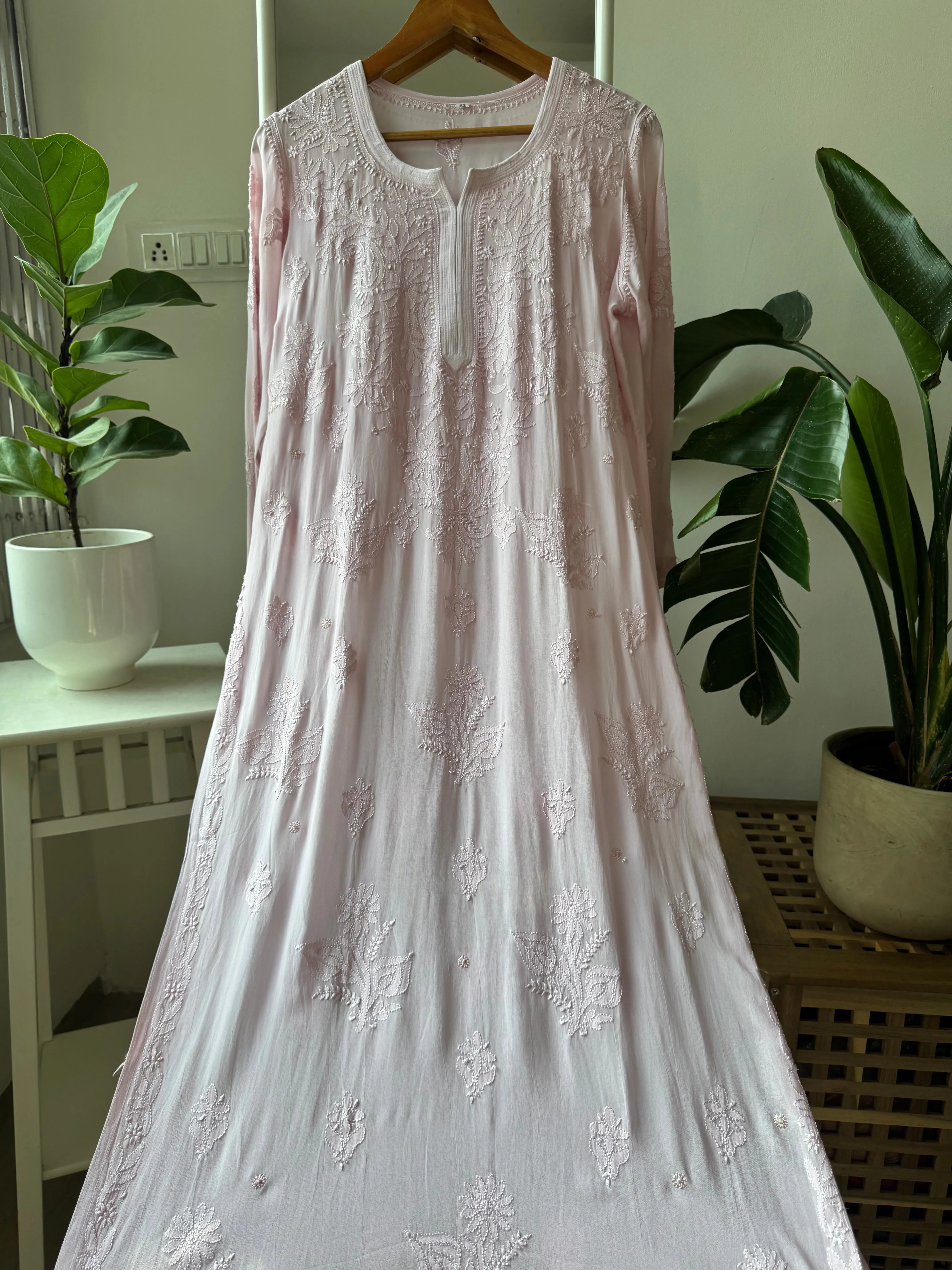 Viscose Kurti - Gala Booti- Pale Pink ARIAA CHIKANKARI 