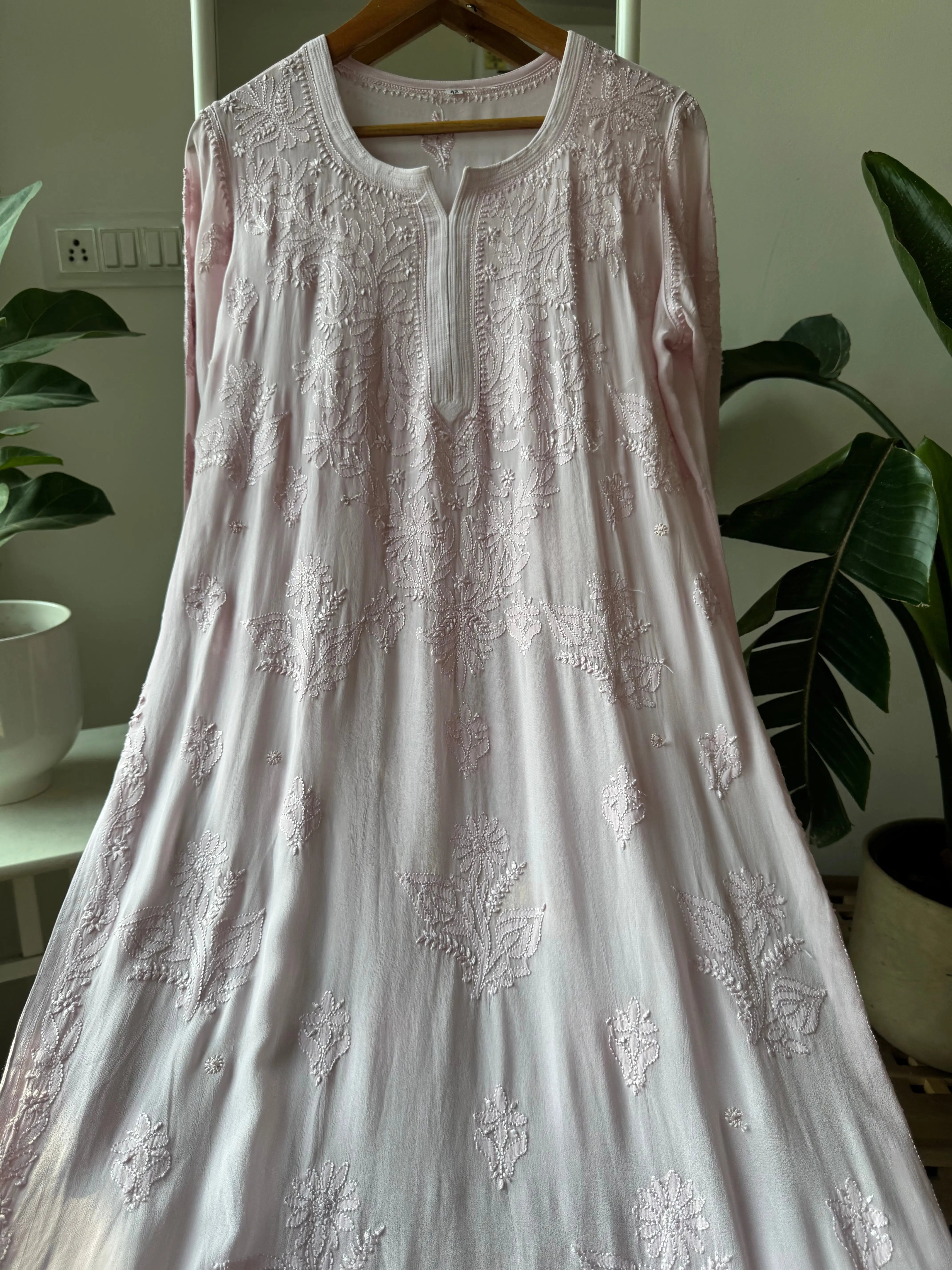 Viscose Kurti - Gala Booti- Pale Pink ARIAA CHIKANKARI 