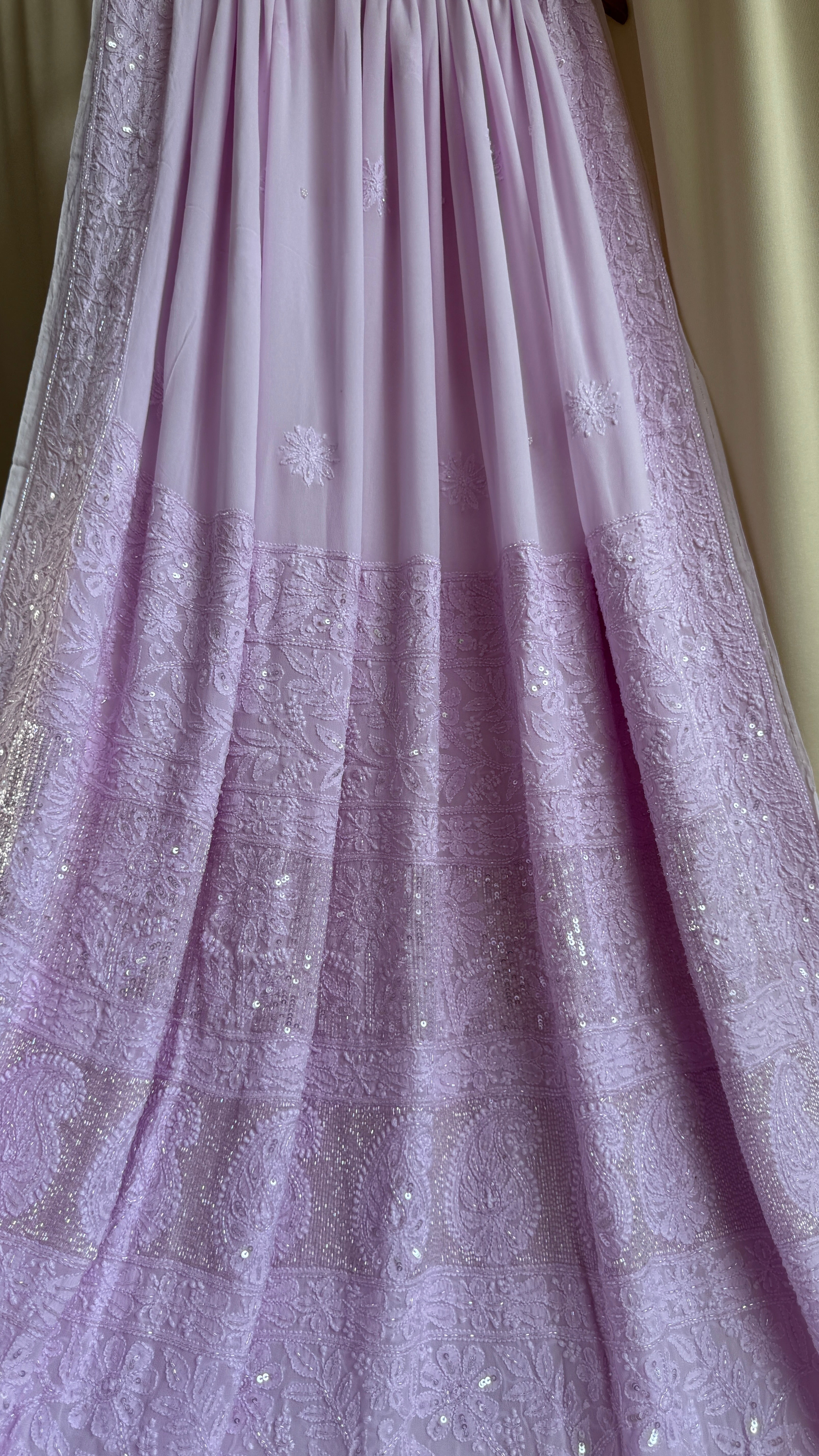 Viscose Lilac Chikankari saree with Pearl embellishments