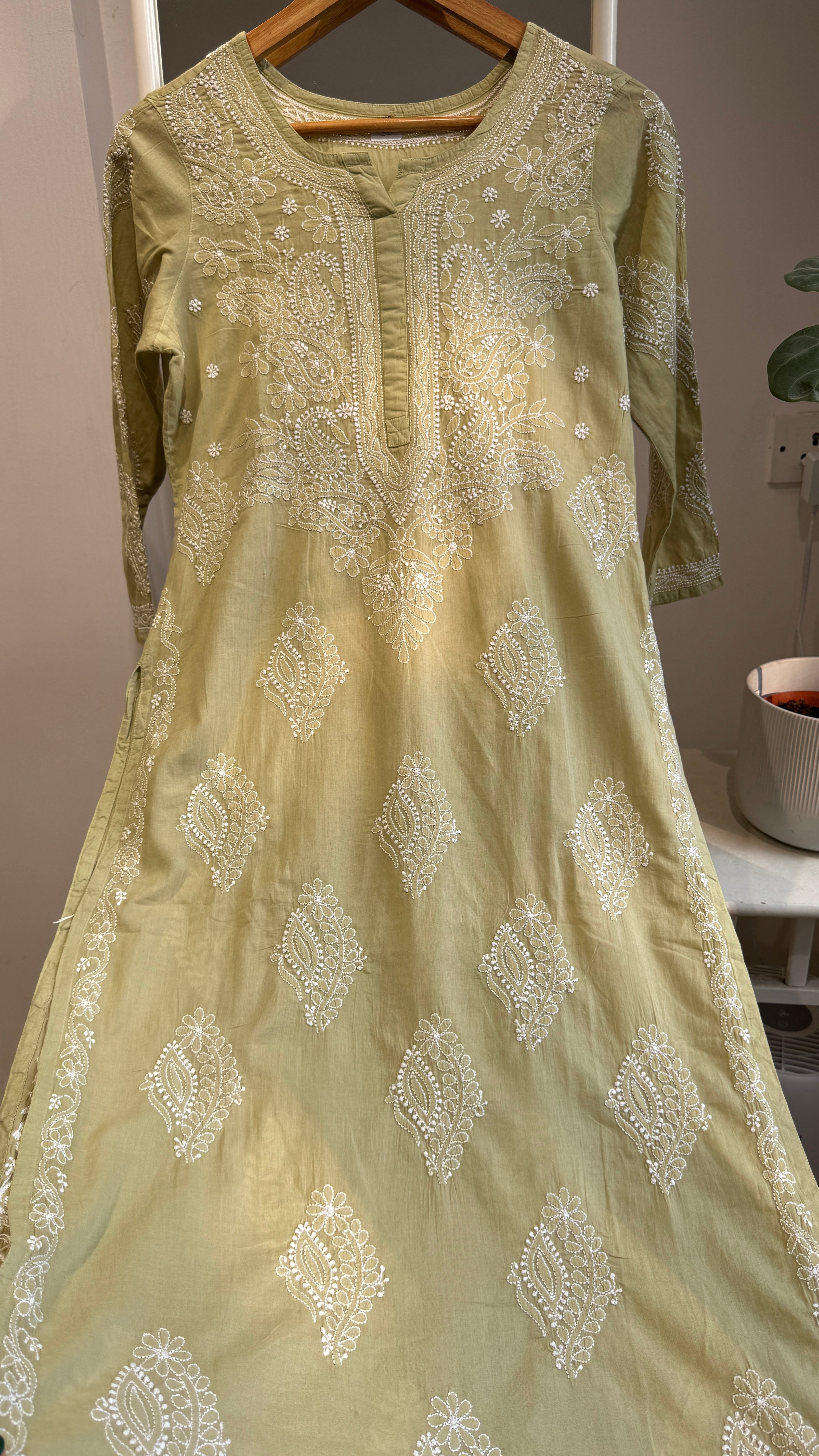 Mul Cotton Sheen Green Chikankari Kurti - Saaz Collection