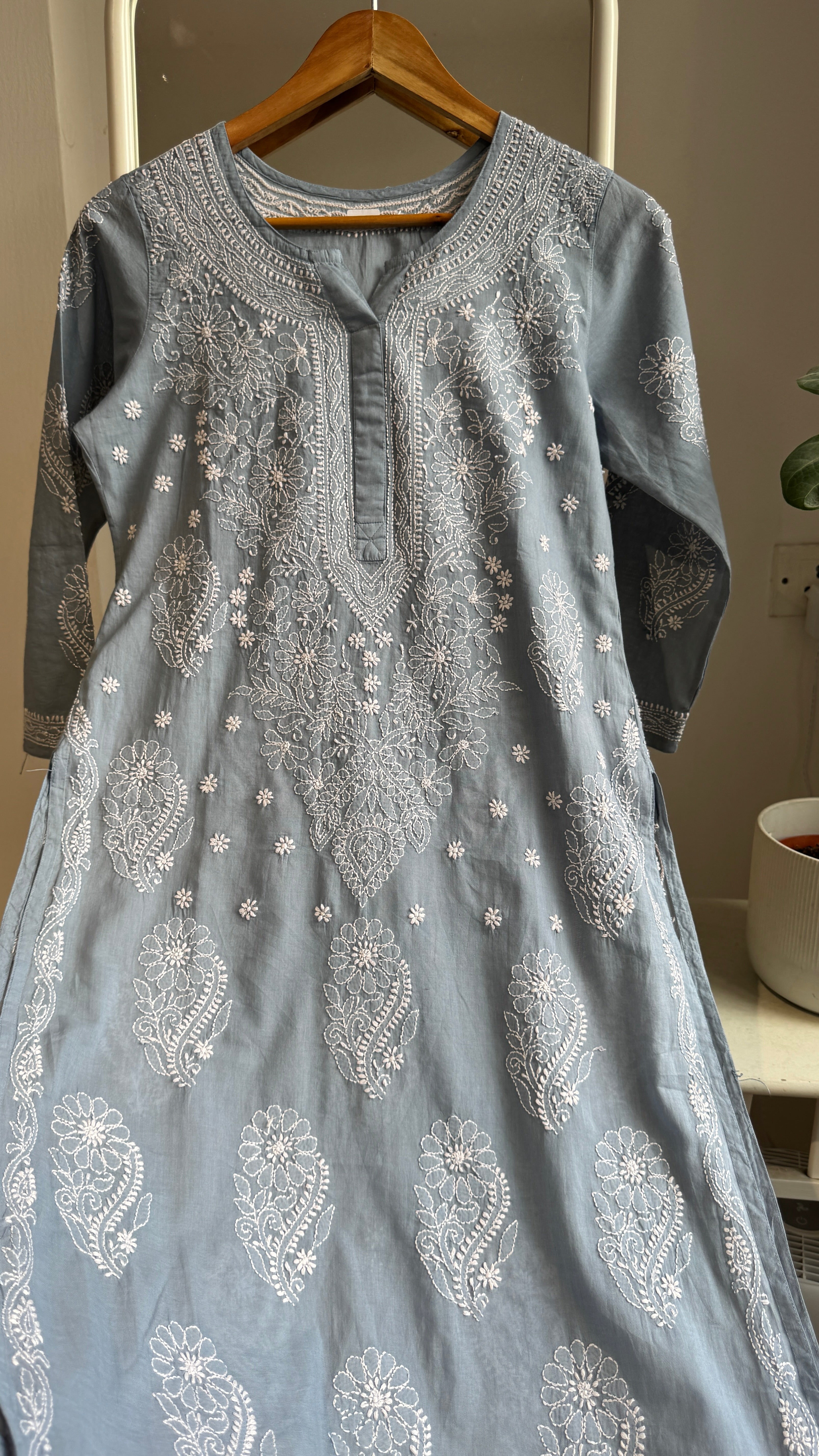 Mul Cotton Grey Chikankari Kurti - Saaz Collection
