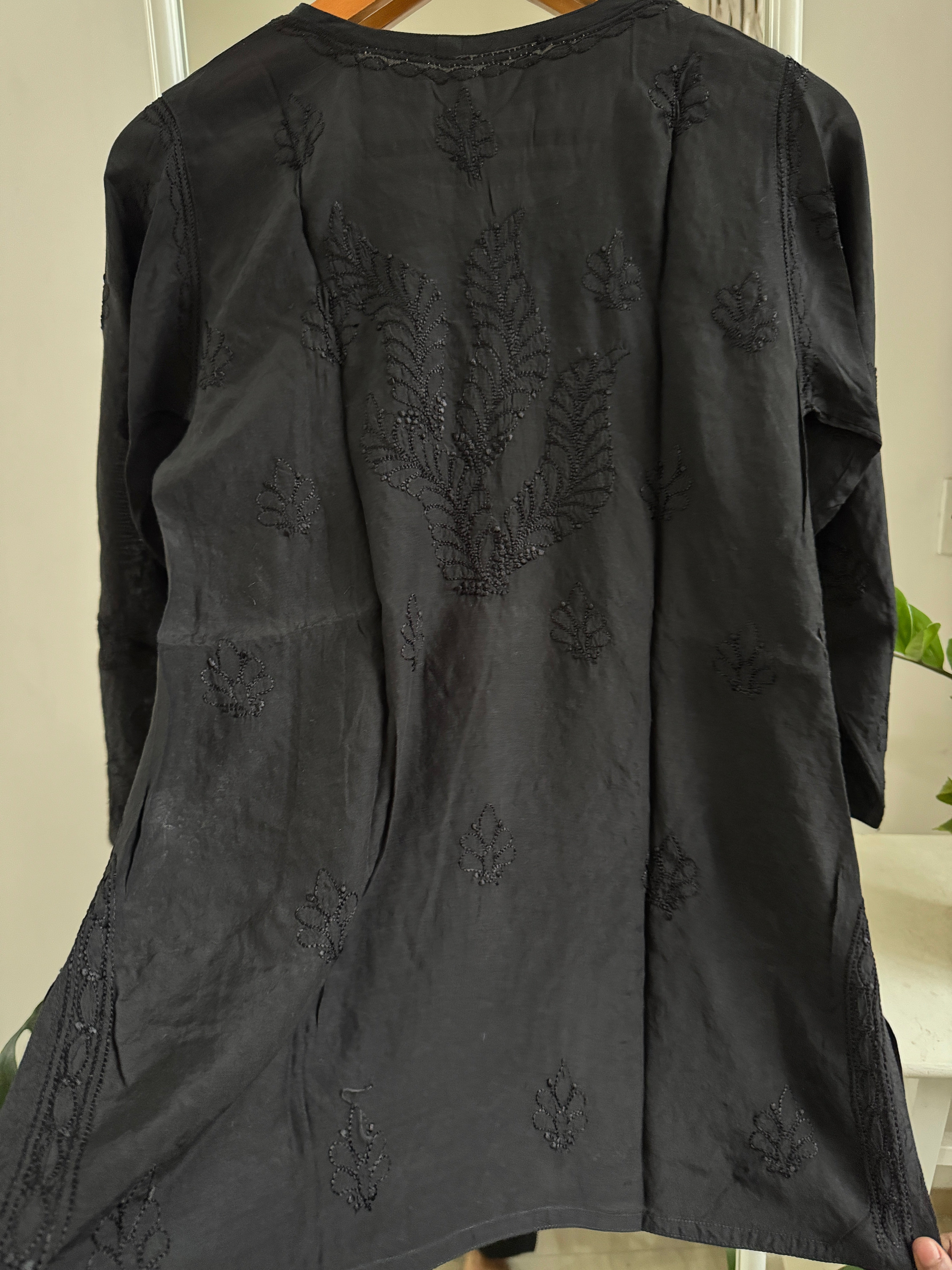 Chikankari Muslin short Top in Black ARIAA CHIKANKARI 