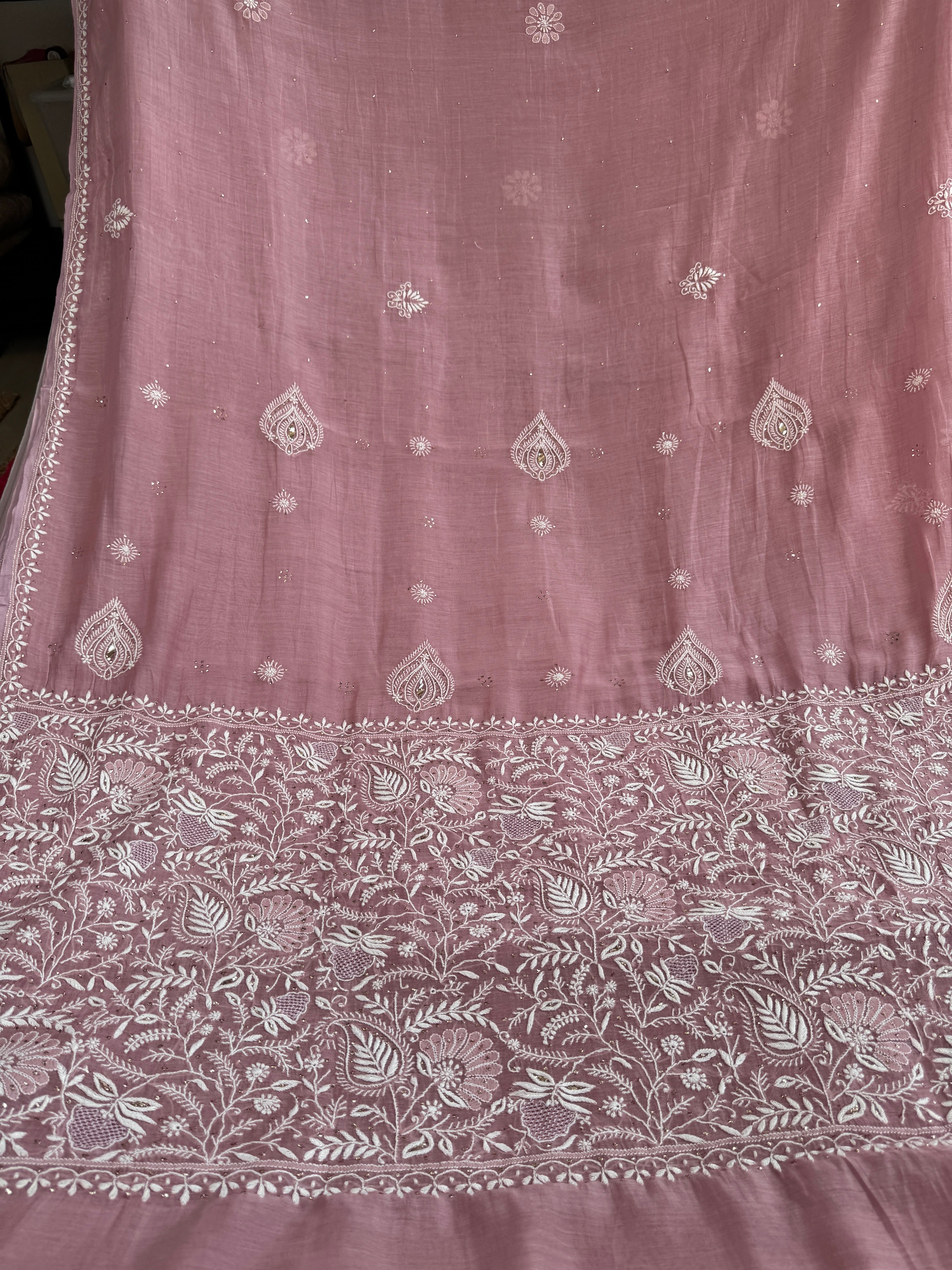Pure Mul Chanderi Chikankari saree in Mauve with Mukaish work