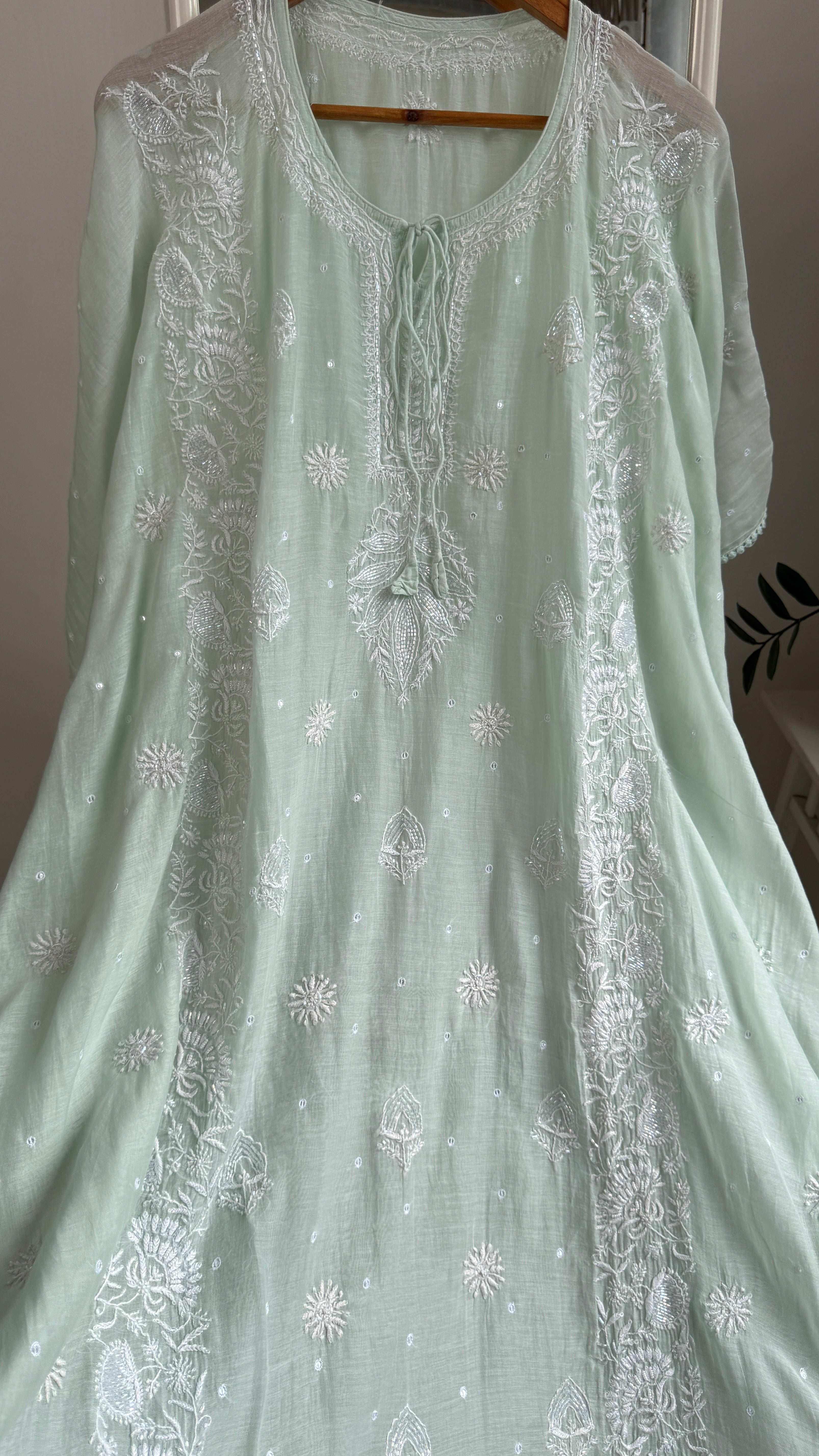 Mul Chanderi Chikankari Kaftan - Green