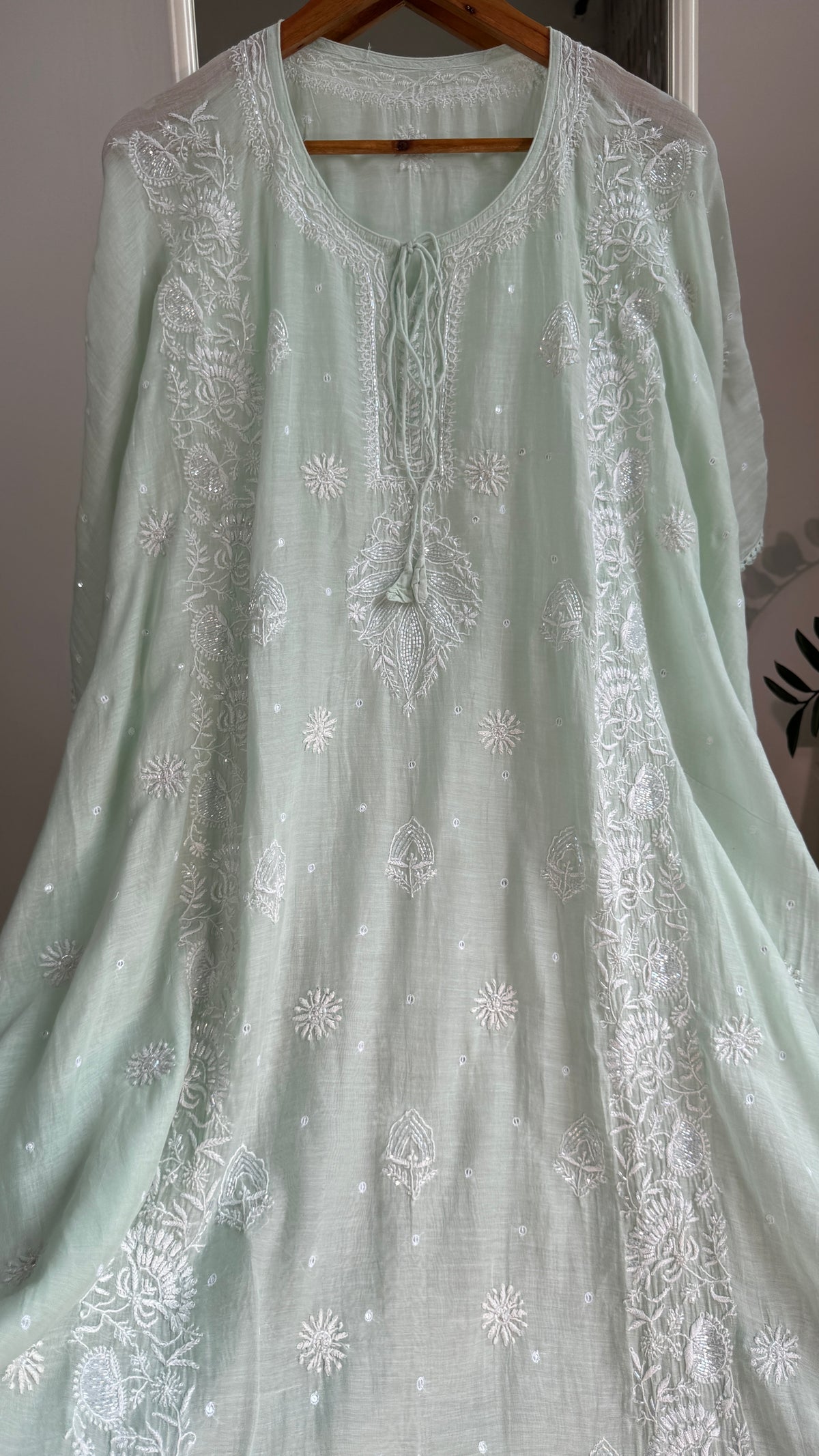 Mul Chanderi Chikankari Kaftan - Green