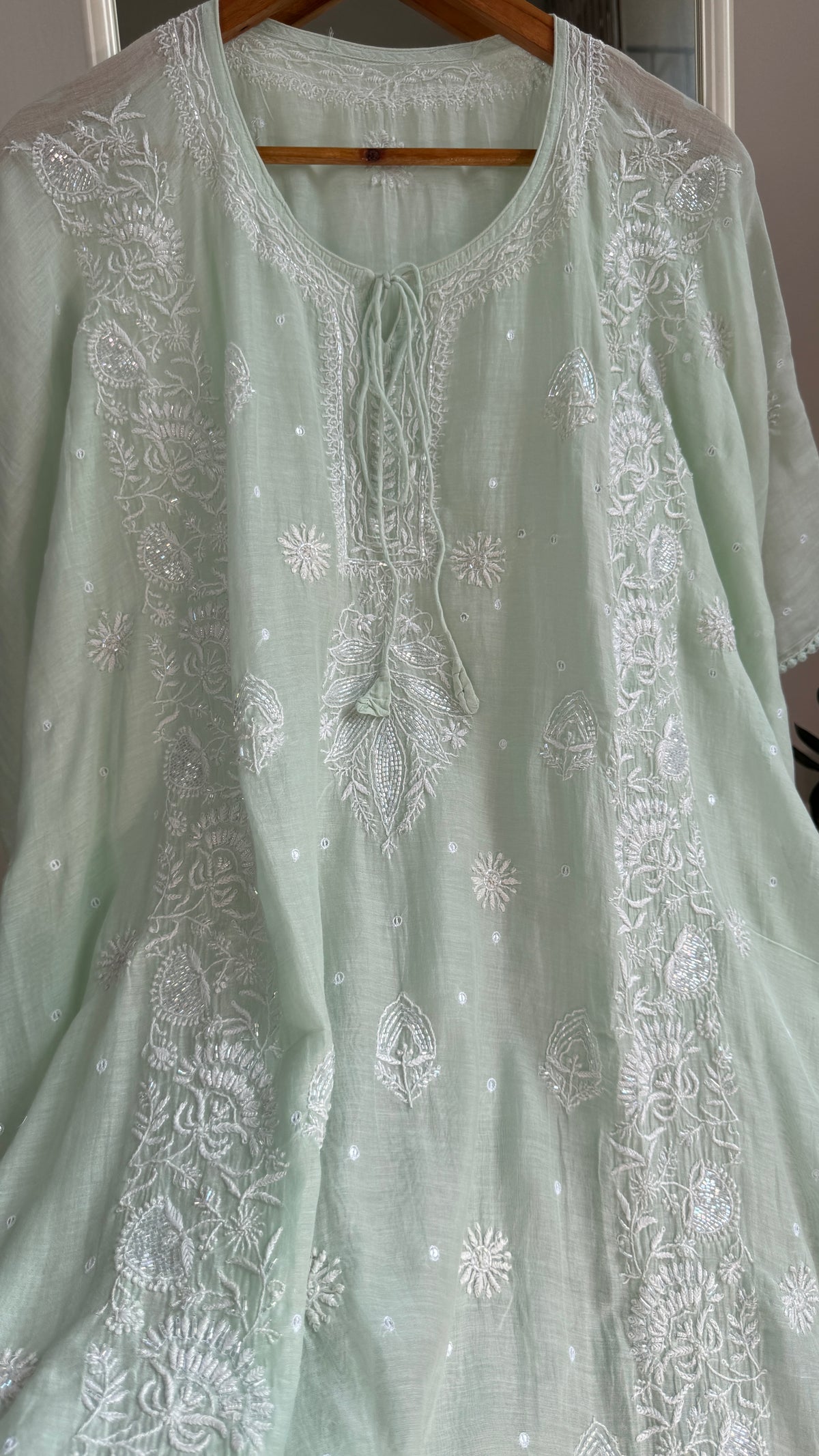 Mul Chanderi Chikankari Kaftan - Green