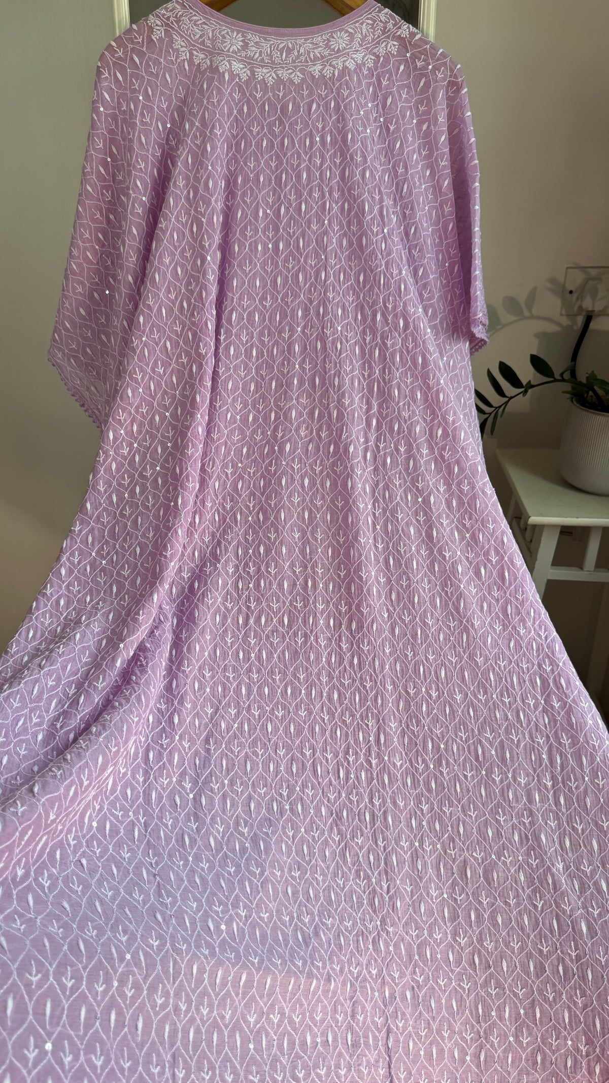 Mul Chanderi Chikankari Kaftan - Lilac