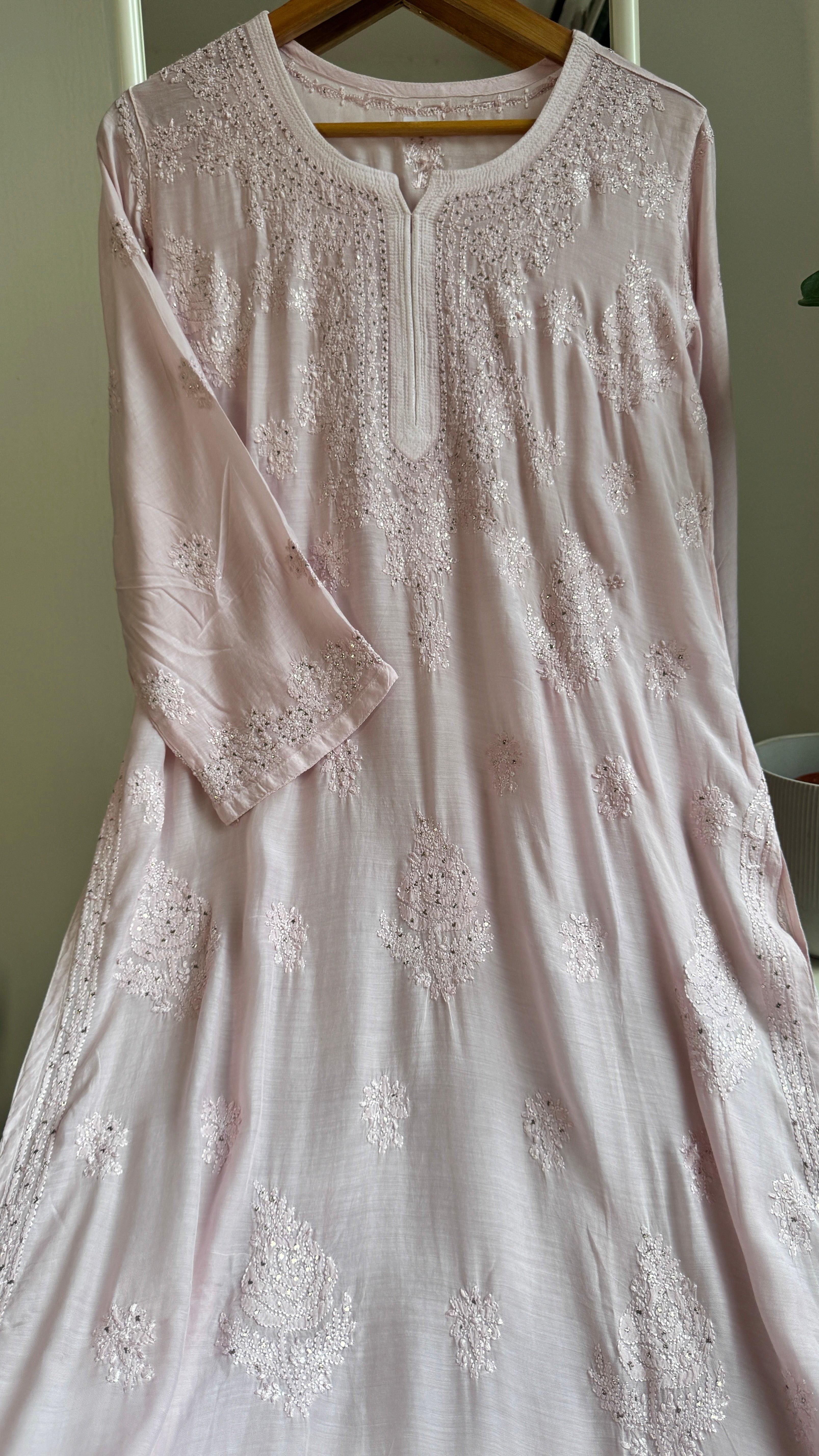 Muslin Chikankari Kurti with Mukaish work - Pale Pink