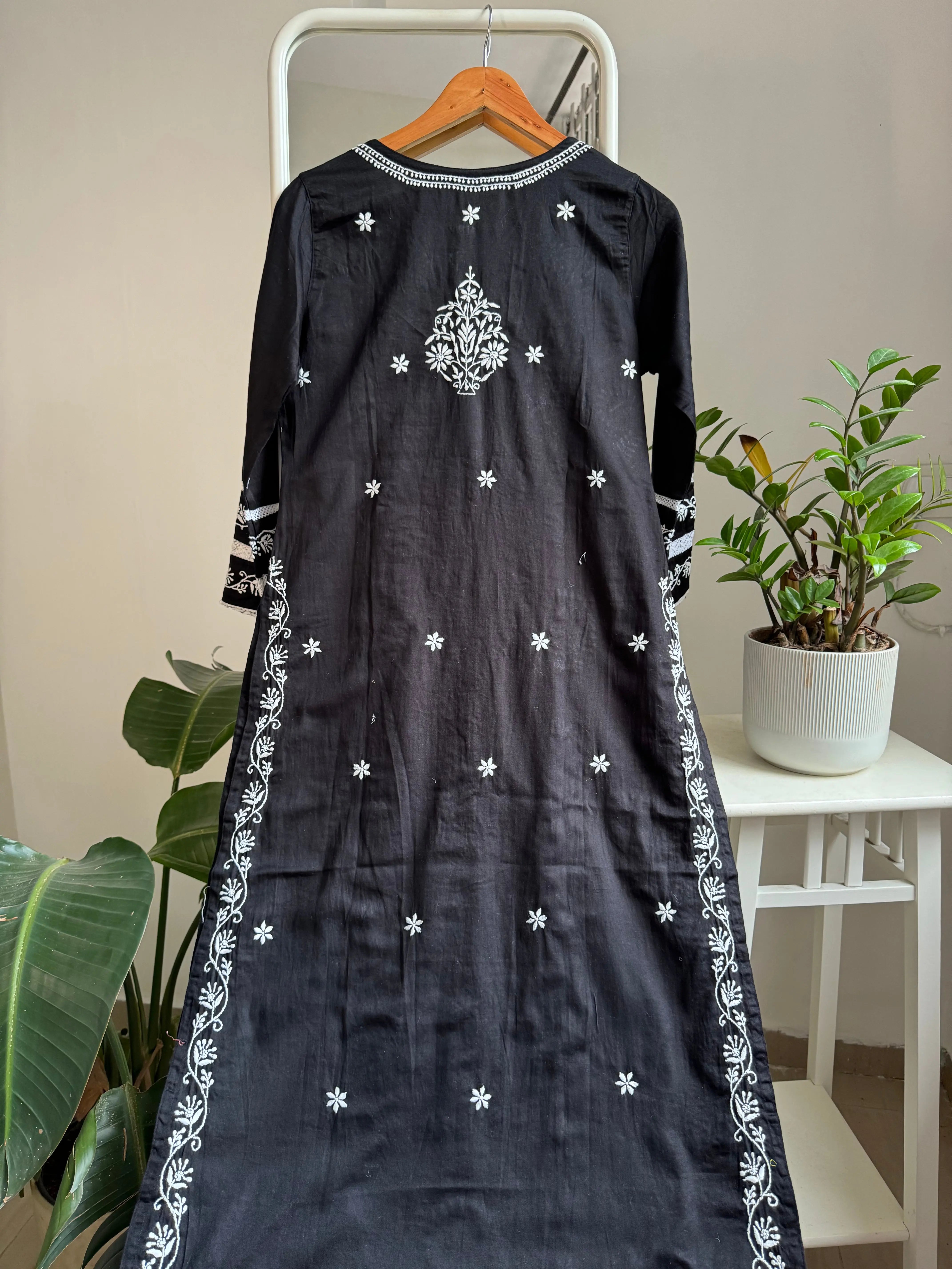 Cotton Chikankari Kurti -  Black ARIAA CHIKANKARI 