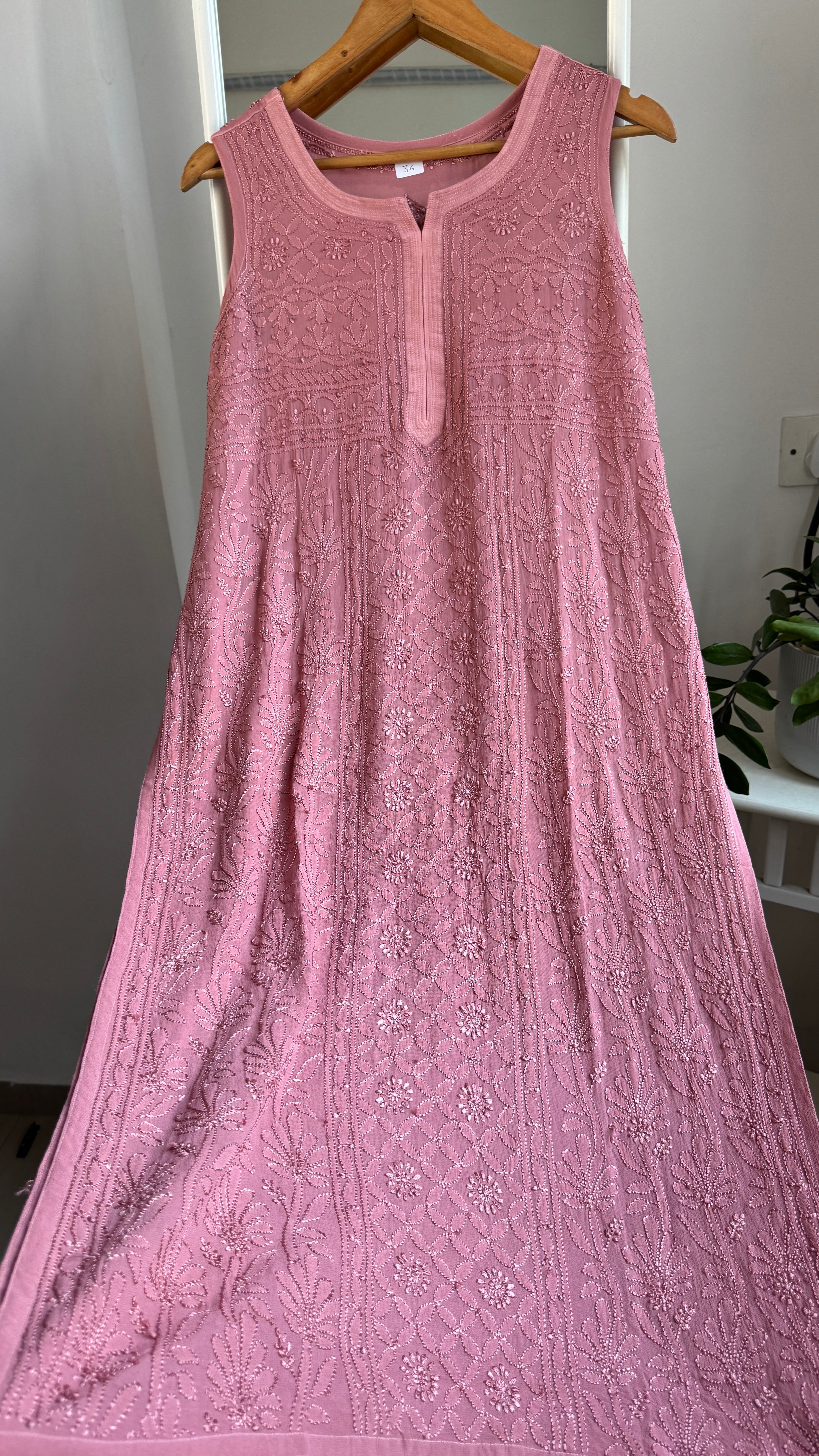 Long Full Jaal Sleeveless Chikankari Kurti - AriAA Chikankari - Rose Collection