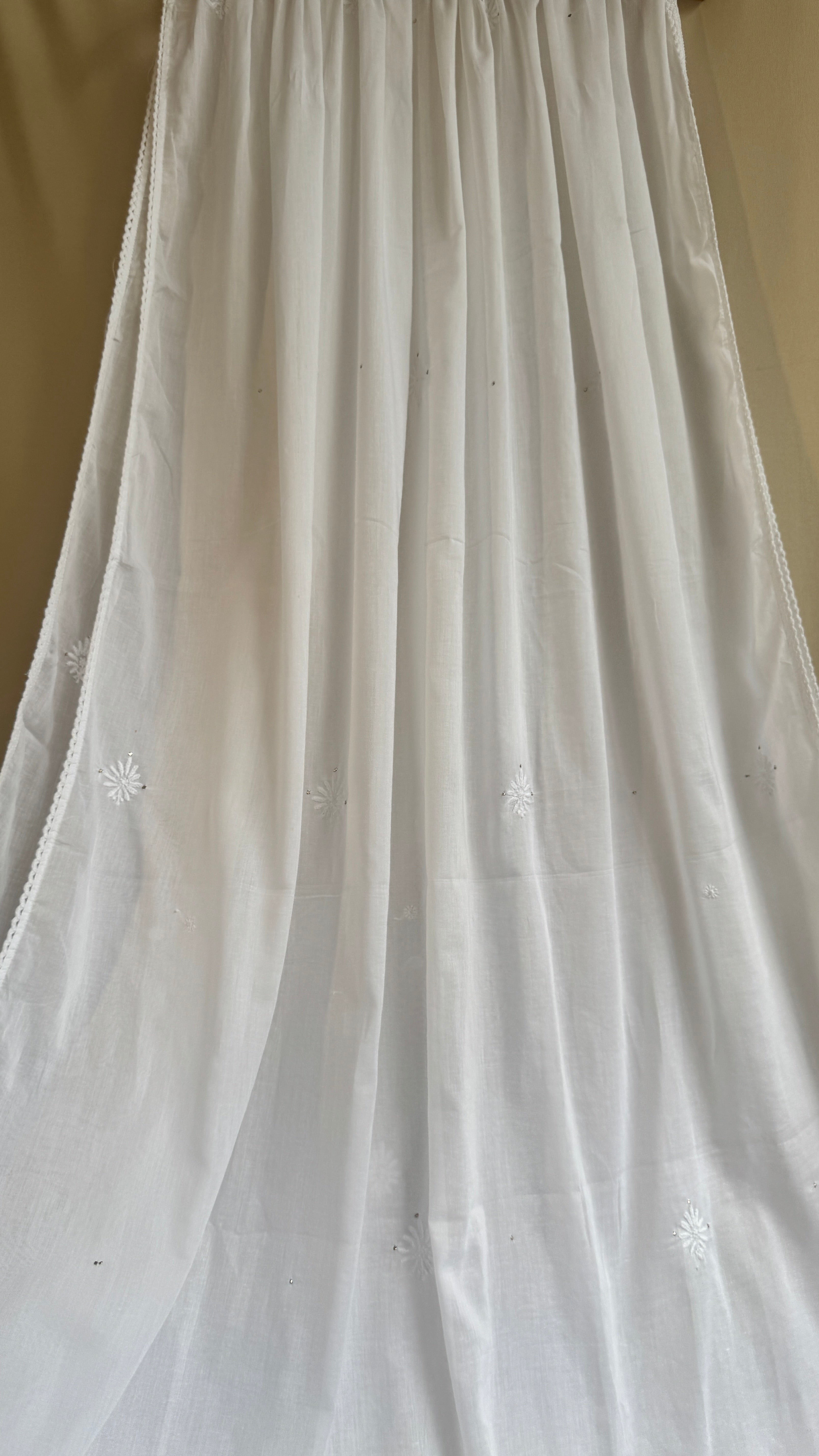 Pure Cotton Chikankari Dupatta with Mukaish work