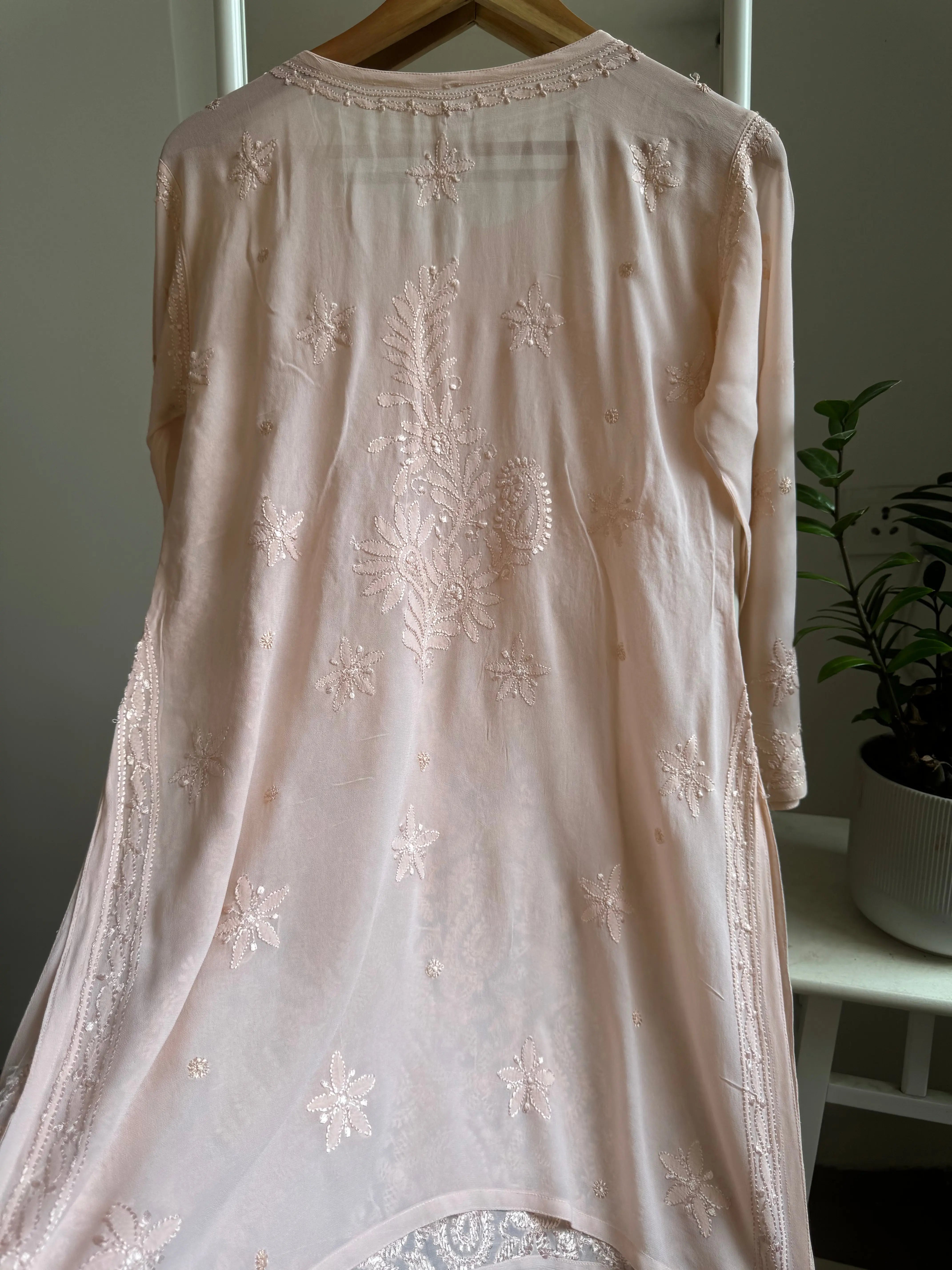 Chikankari Viscose Georgette short Top in Pale pink ARIAA CHIKANKARI 