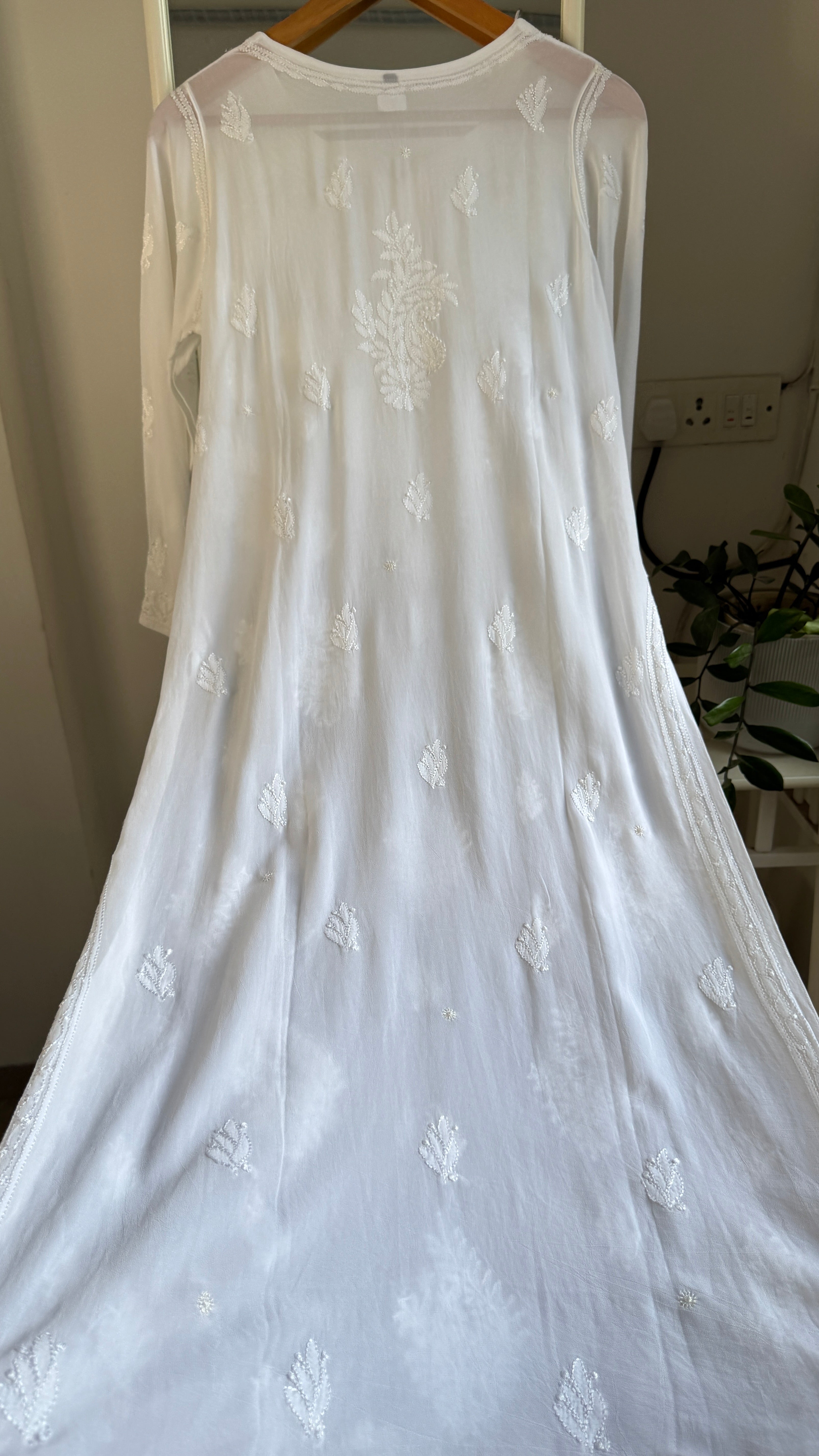 Viscose Kurti - Gala Booti- White