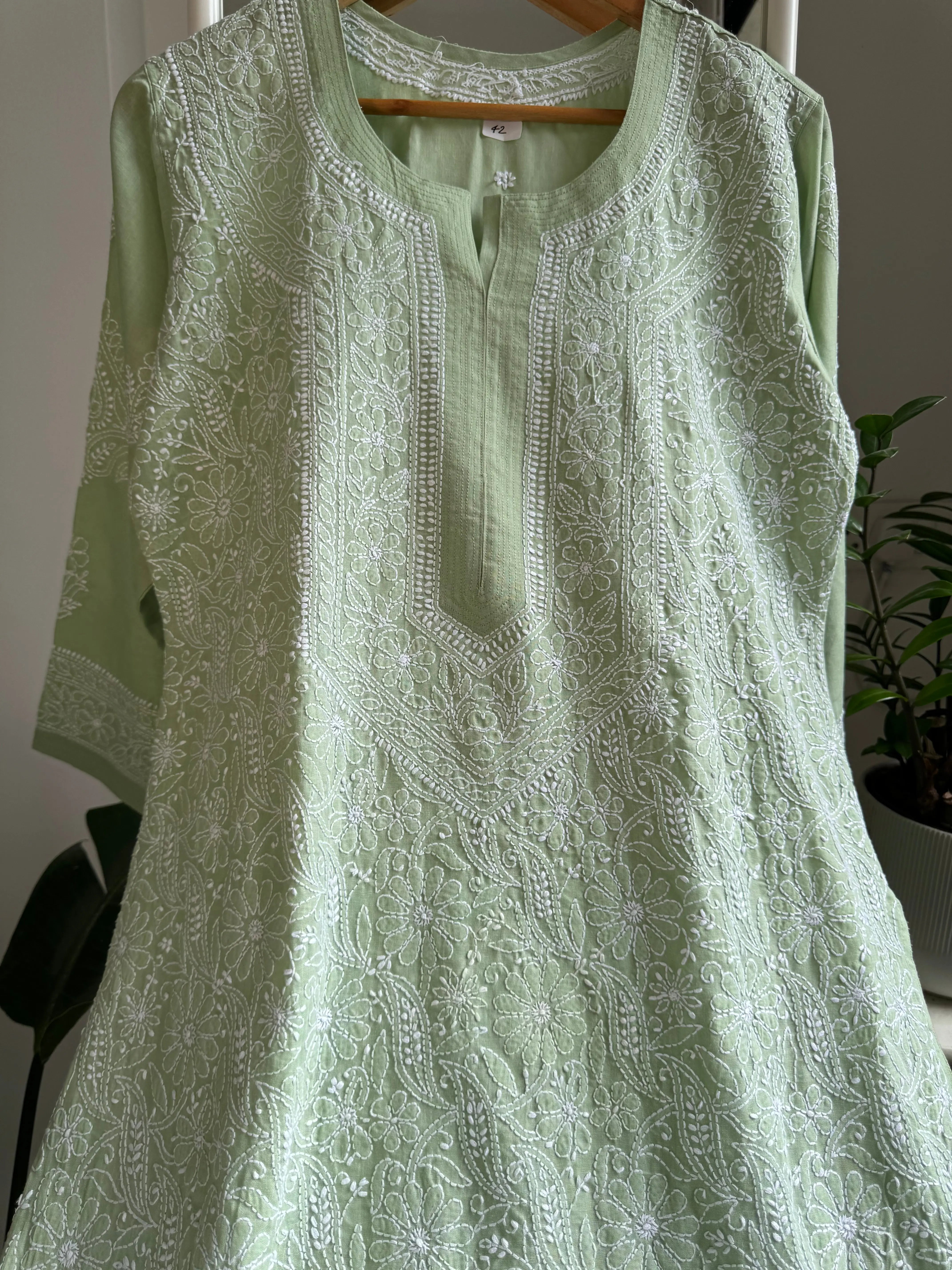 Cotton Chikankari Kurti - Green -white thread work ARIAA CHIKANKARI 