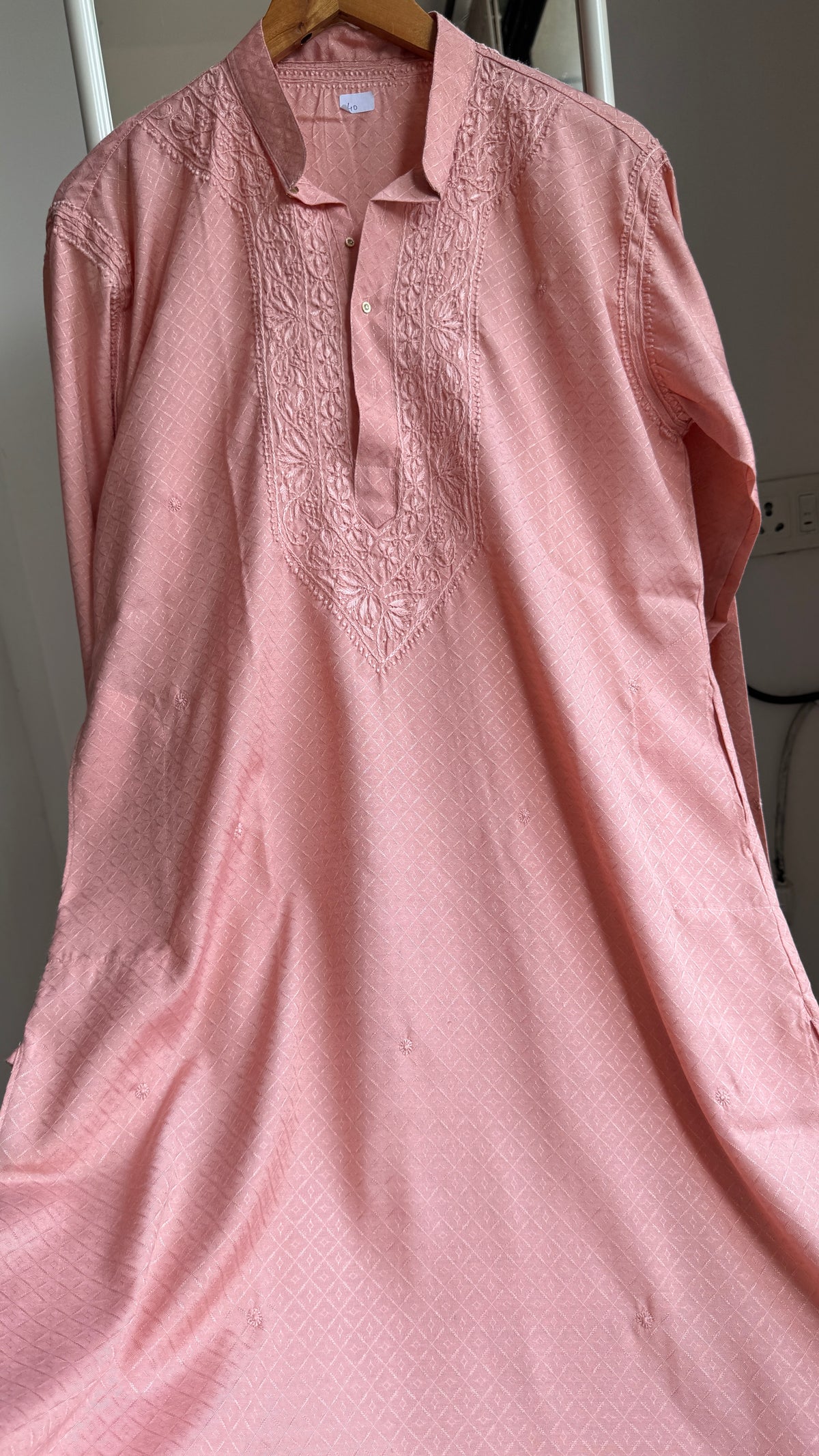 Textured Cotton Chikankari Kurta-Peach