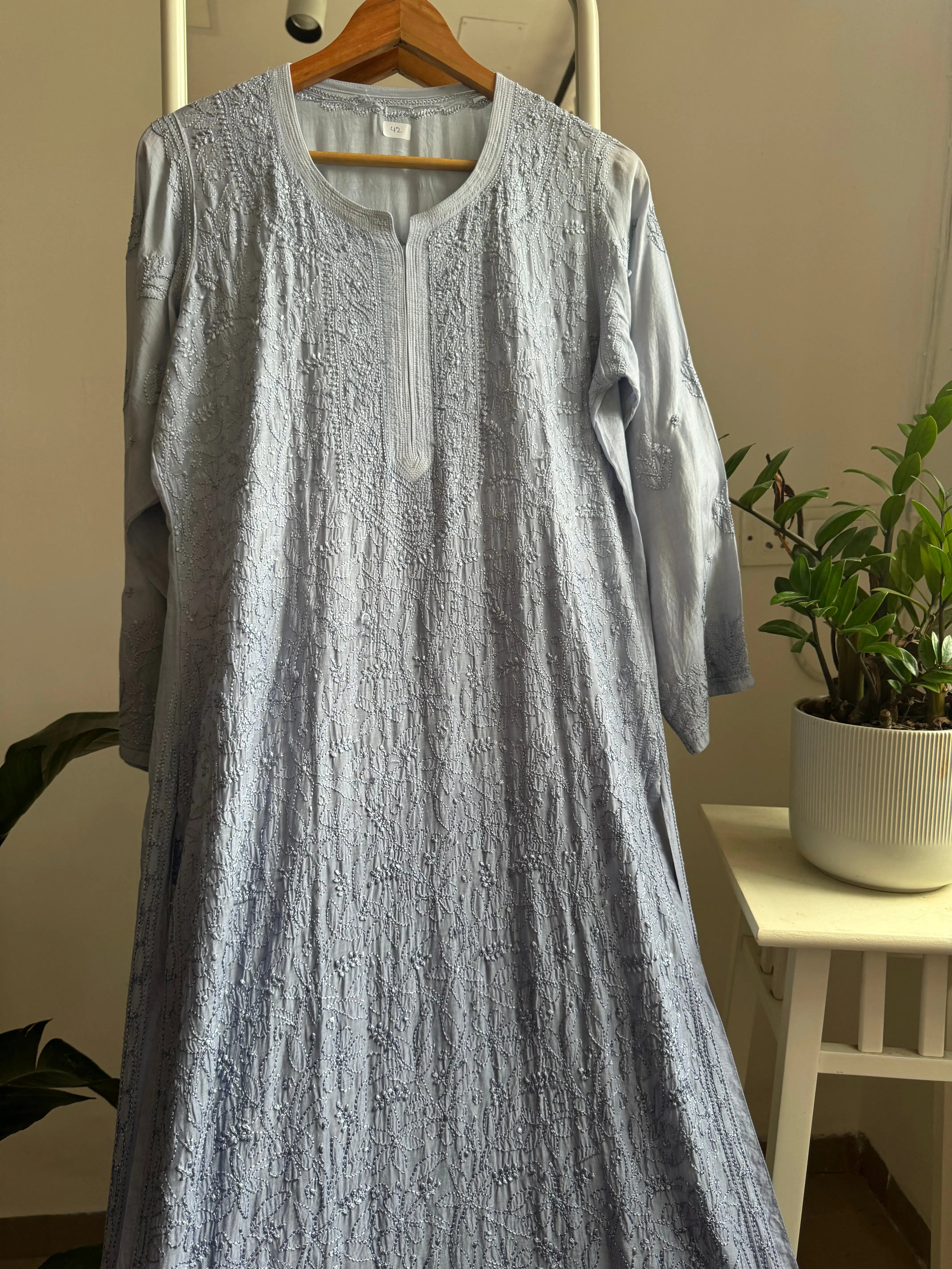 Muslin Chikankari Kurti - Grey Ombre ARIAA CHIKANKARI 