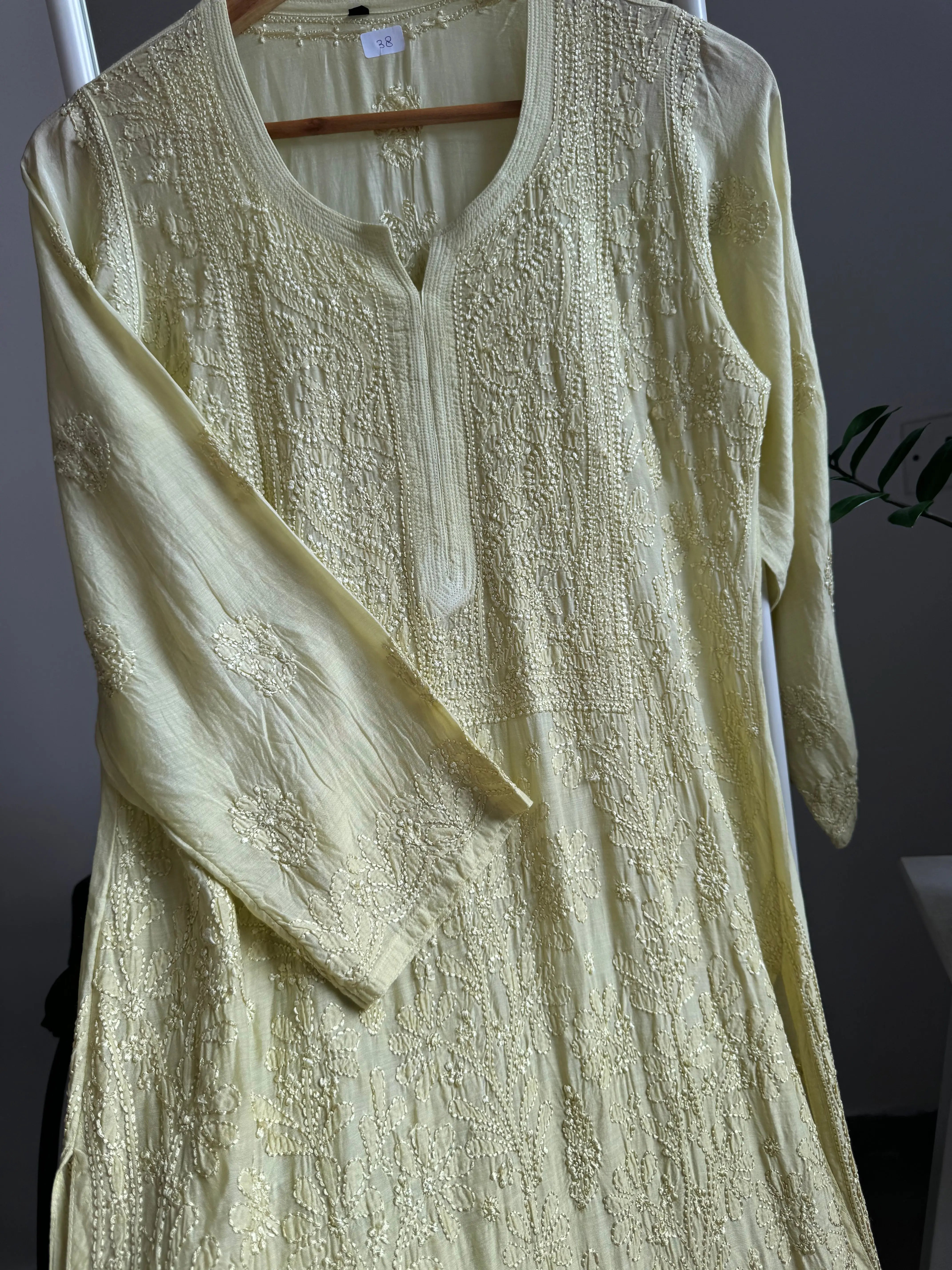 Muslin Chikankari Kurti - Green ARIAA CHIKANKARI 